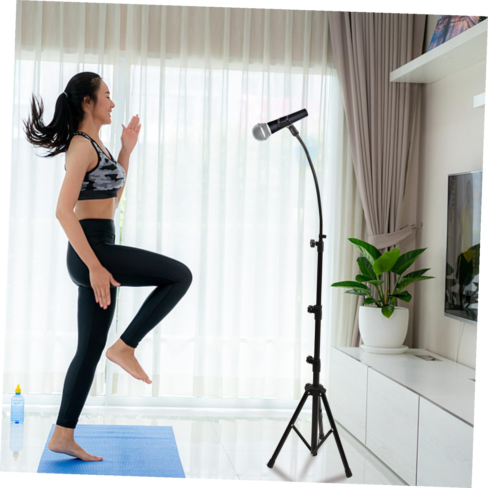 FRCOLOR Supporto Treppiedi Microfono Regolabile da Pavimento Asta Microfono Stabile per Palco Karaoke Conferenze e Live Streaming Accessorio per Microfoni