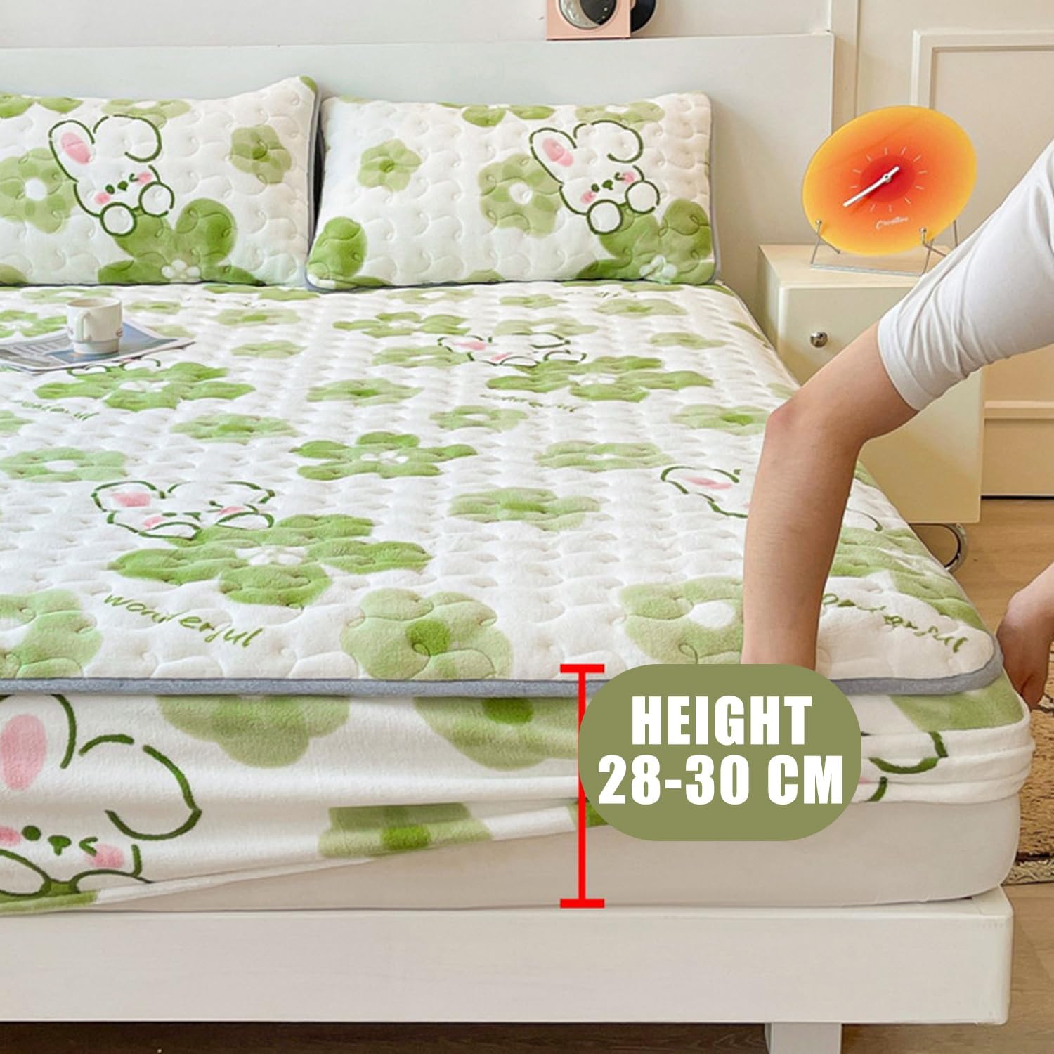 Milk Velvet Mattres Protector Queen Size Thicken Fitted Sheet Warm Mattress Cover with 12In Deep Pocket Breathable Mattress Pad Comfortable Bed Cover for Bedroom,V,120 * 200cm(Full)