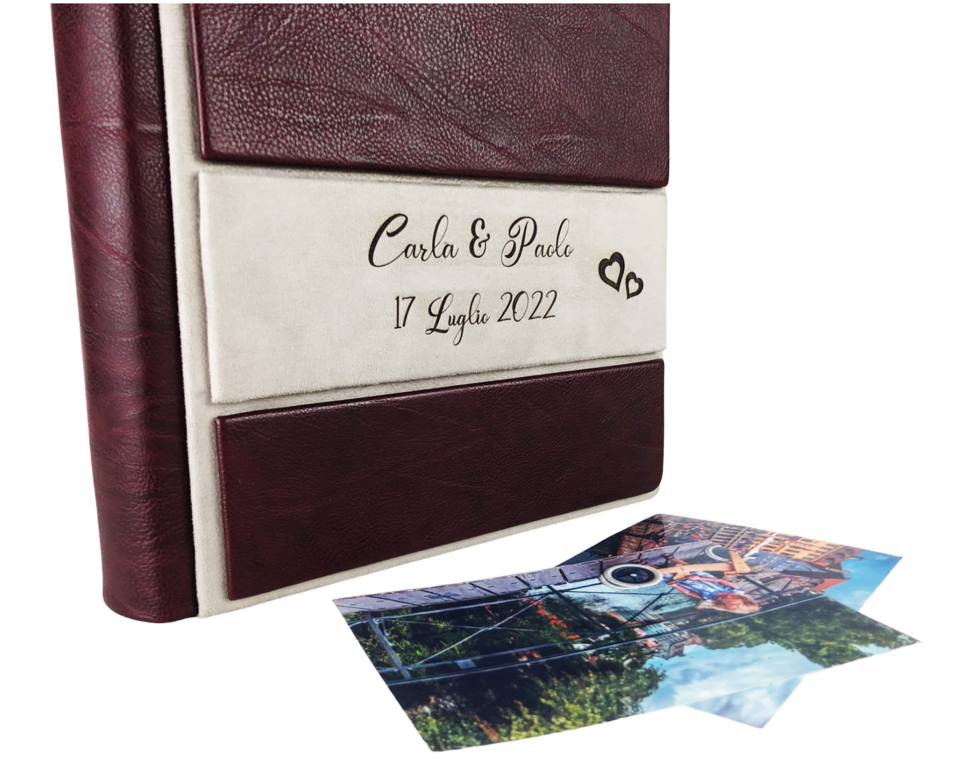 TriVin Art Album Fotografico Artigianale in Alcantara e Similpelle, Personalizzabile con Incisione. Ideale per Qualsiasi Evento. (bordò/Sabbia)