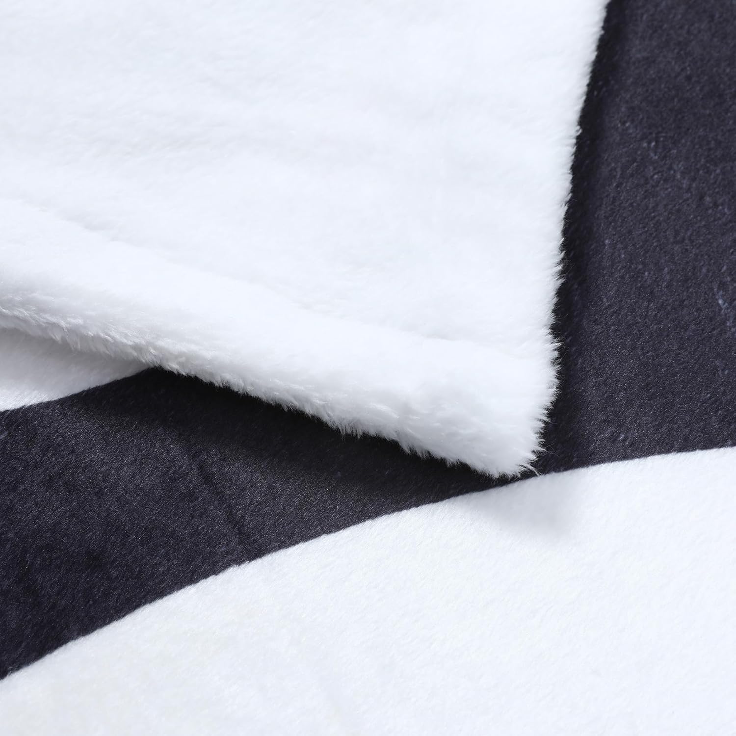 Panda Blanket Super Soft Cozy Blankets Black & White Pandas Stuff Pandabear Gifts for Girls Toddler Adults Flannel Fleece Blanket Lightweight Cute Panda Accessories (Cute Panda, 50x60 Inches) - Image 5
