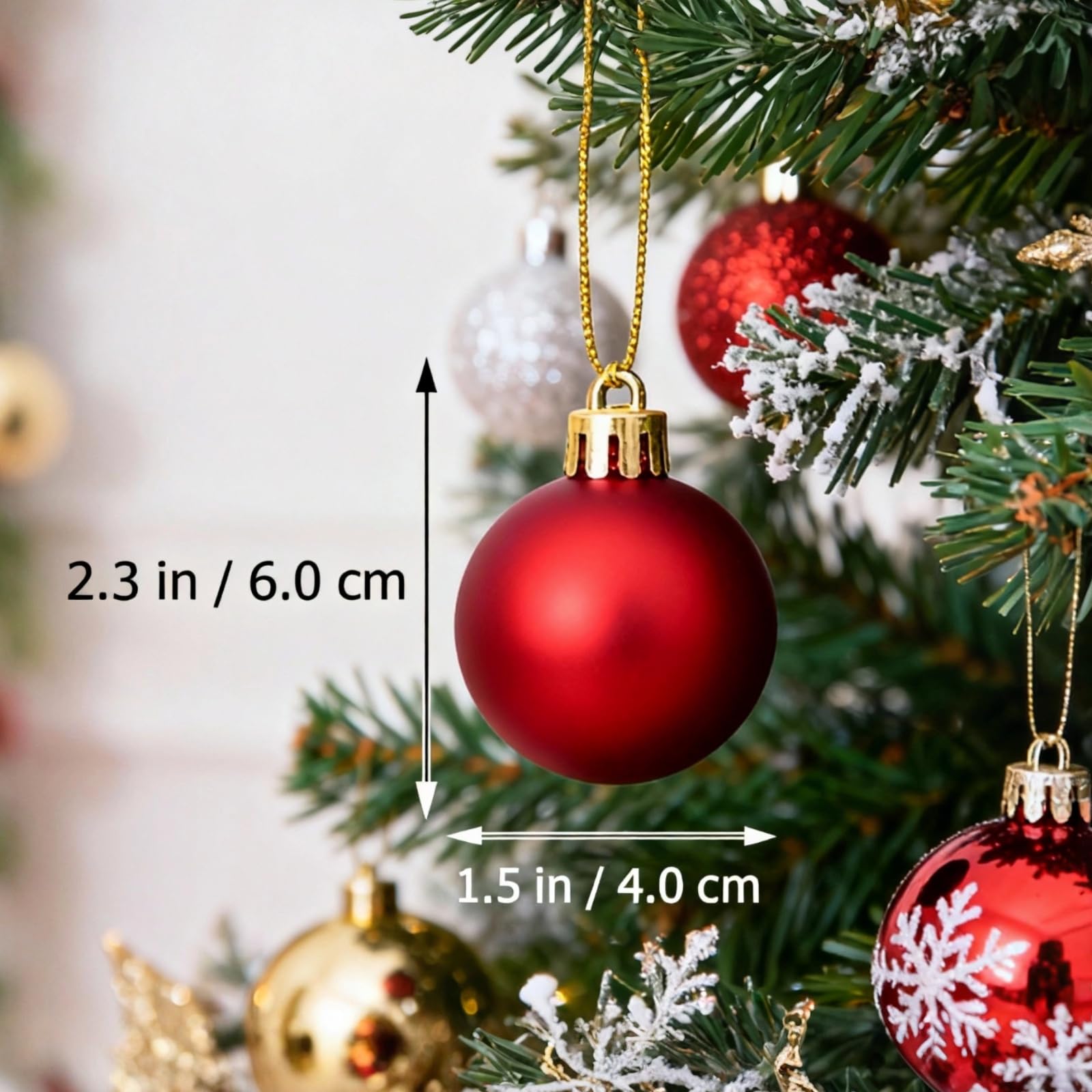 DOITOOL Lot de 50 boules de Noël incassables pour décoration de sapin de Noël, 5,8 cm, rouge et doré, à suspendre