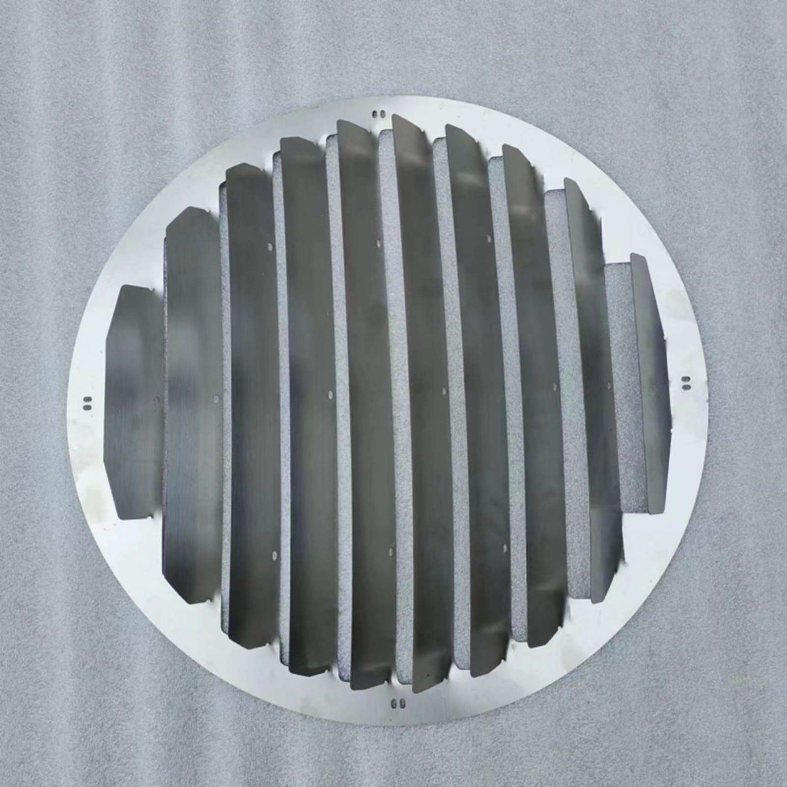 Griglie rotonde in acciaio inox per condotti CA – Copertura del condensatore durevole e accessorio di ventilazione per sistemi di climatizzazione domestici e commerciali