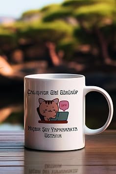 al yor Gibi G r n p Hi  Bir  ey Yapmamakta Ustay m Komik Yaz l  Kupa Bardak, QBM2339