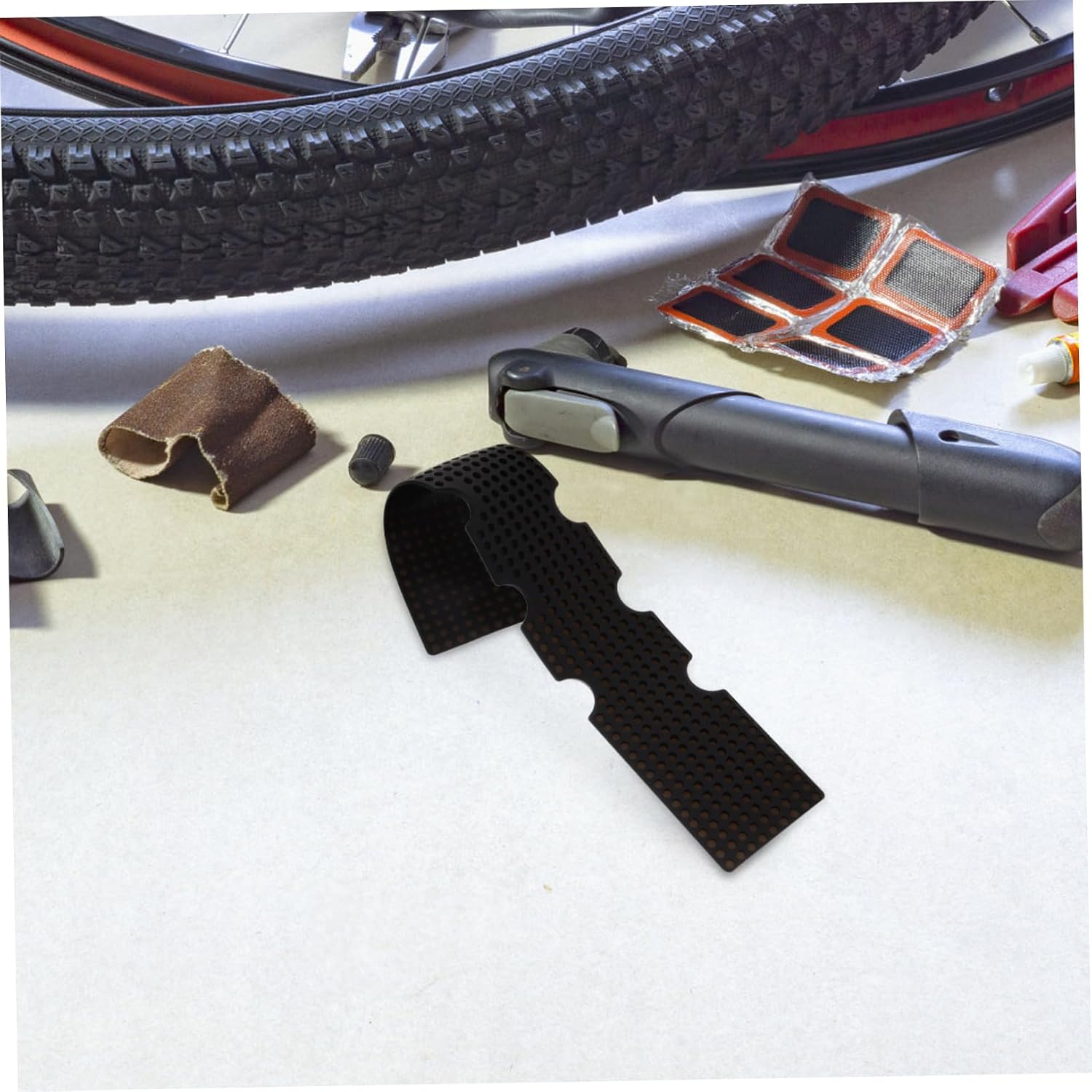 KICHOUSE 2pcs Silicone Bike Handlebar Pads Shockproof Replacement Bar Pads for Road Bicycles Cushion Grip for Enhanced Comfort and Vibration Dampening