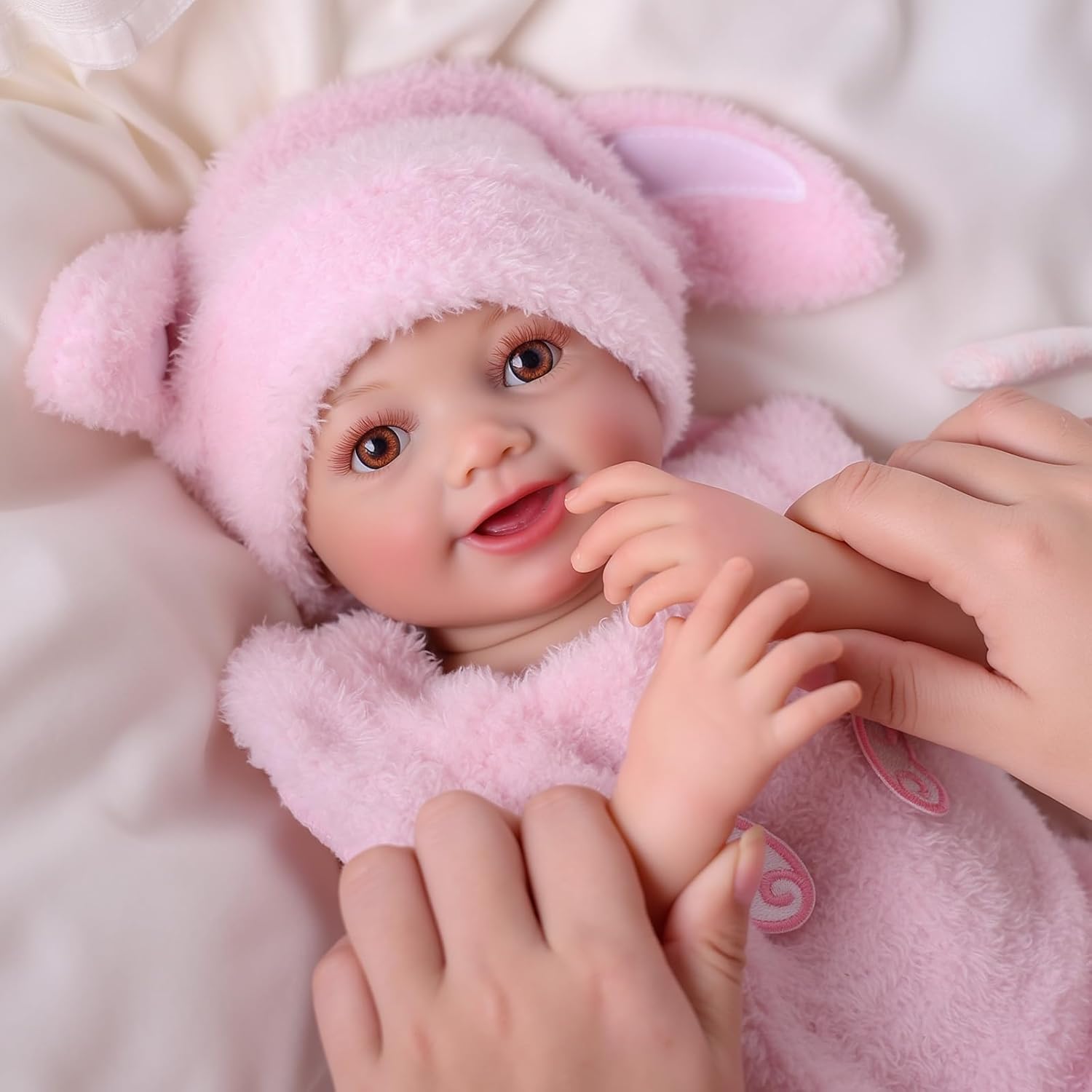 BABESIDE Drink and Wet Reborn Baby Dolls Sunny – 17 Inch Realistic Newborn Baby Girl with Soft Vinyl Full Body, Can Drink Water & Pee, Real Life Reborn Doll for Kids 3+