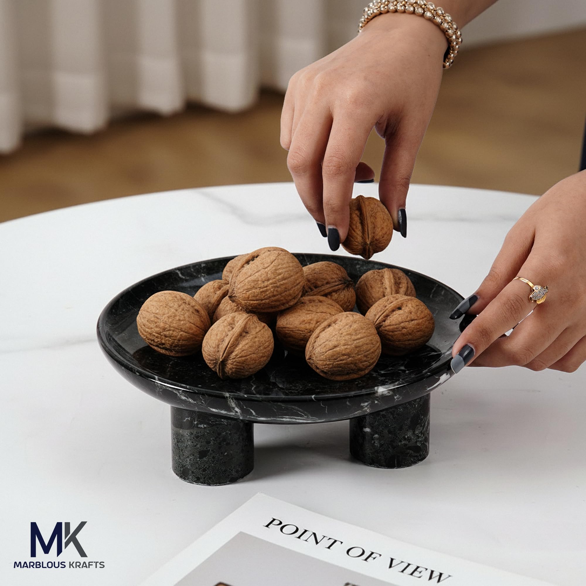 MARBLOUS KRAFTS Czarna marmurowa taca dekoracyjna 20 cm, ręcznie robiona, okrągła taca na owoce z naturalnego kamienia na blat kuchenny, centralny element stolika kawowego