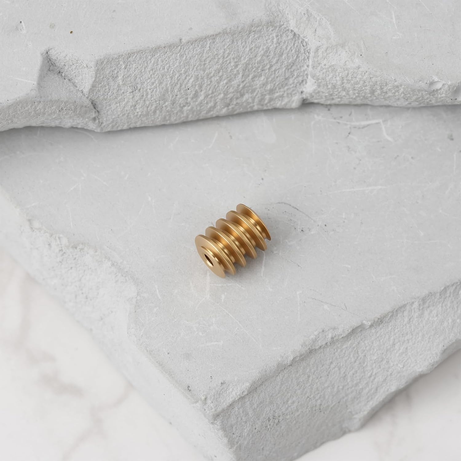 EMSea 10Pcs Brass Worm Gear M0.4 5mm Diameter 6mm Length 1.5mm Bore Compatible with Model Trains Right-Hand Thread for Motor Replacement