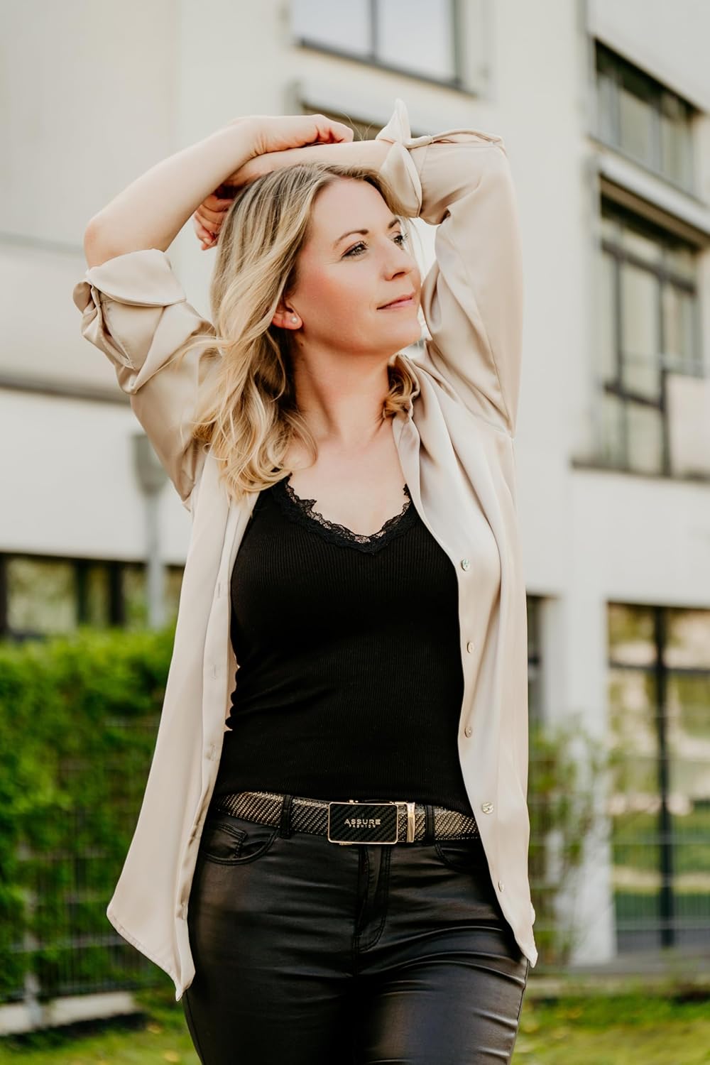 Innovative Carbon Leather Ratchet Belt for Unisex Adults - 130cm x 3.5cm - Stylish, Durable, Comfortable