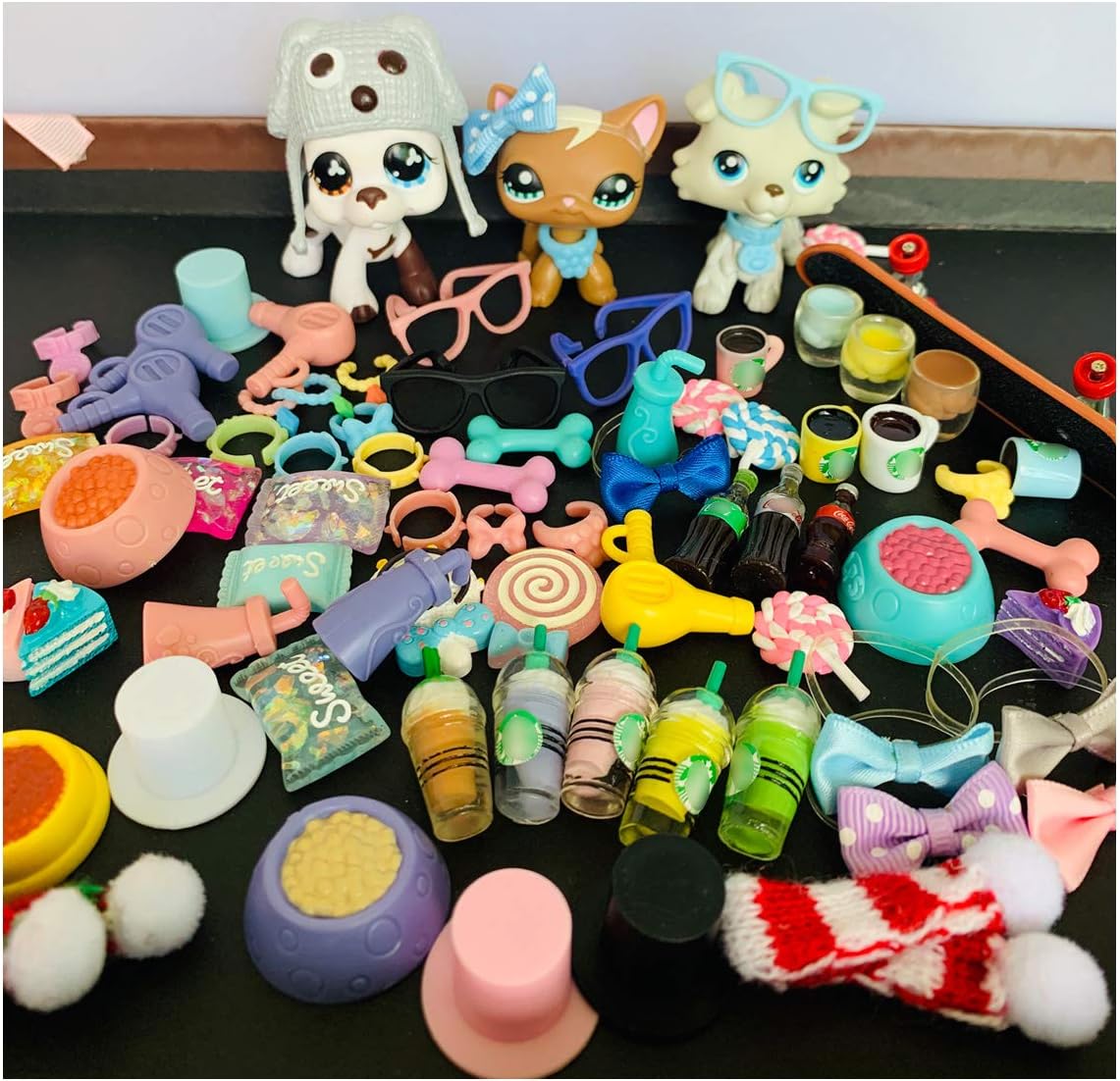 LPS 10pc Accessory Set - Skateboard, Drinks, Bows, Cake - Multicolor Animal Theme for Kids 3+