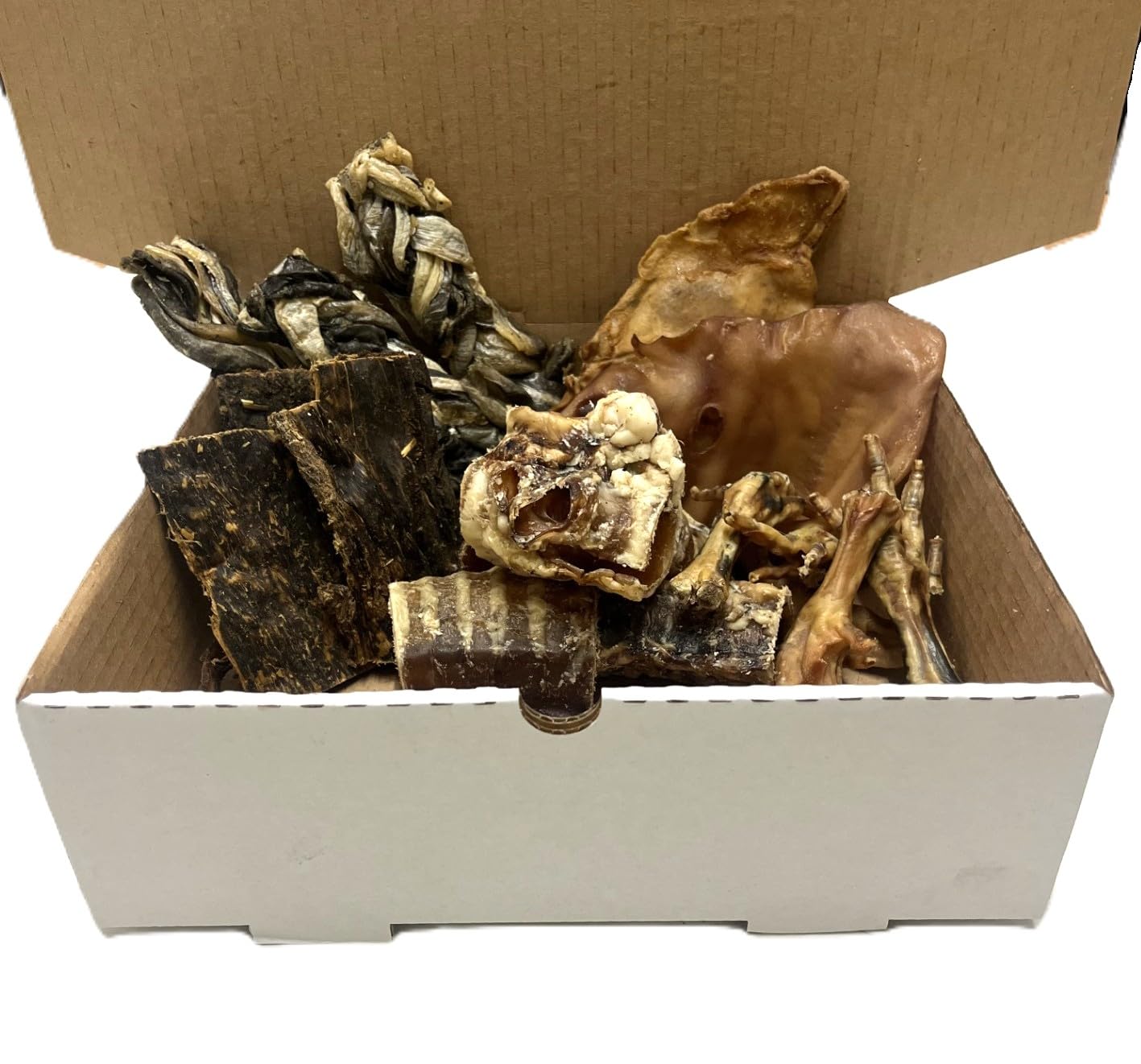 Maltbys' Stores "Medium Dog Box" 100% Natural Premium Dog Treat Box Containing Treats for Medium Breed Dogs (approx. weight 600g)