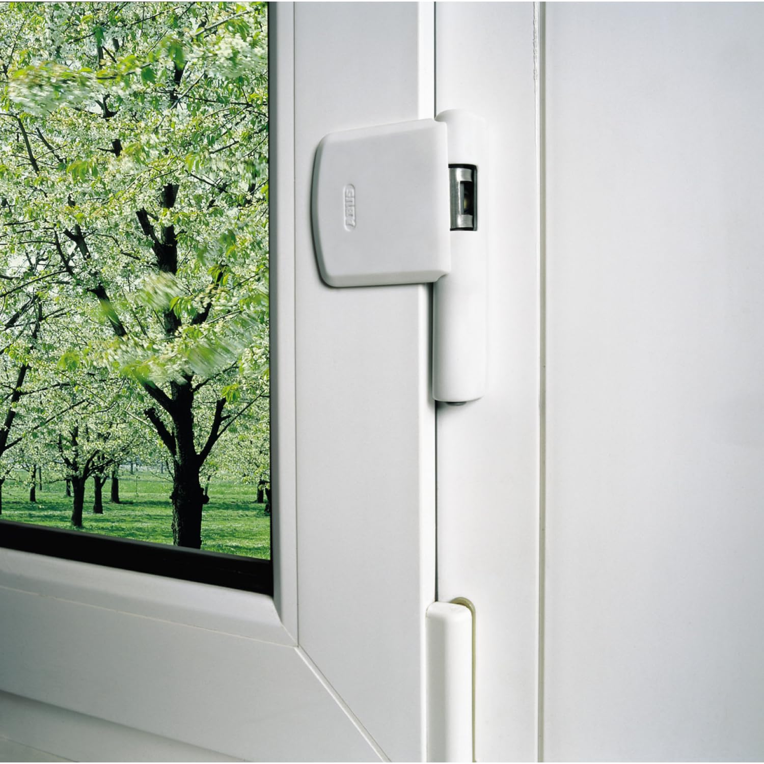 ABUS Scharnierseitensicherung FAS101 - Fenster-Zusatzschloss für die Scharnierseite - ABUS-Sicherheitslevel 10 - 24490 - Weiß