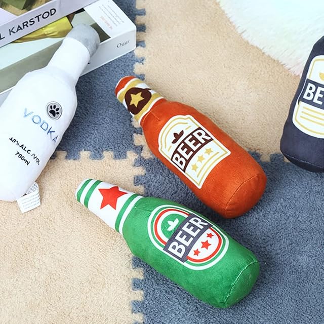 Foto 6 de 8 de THINCAN Juguete para perros con forma de botella de cerveza