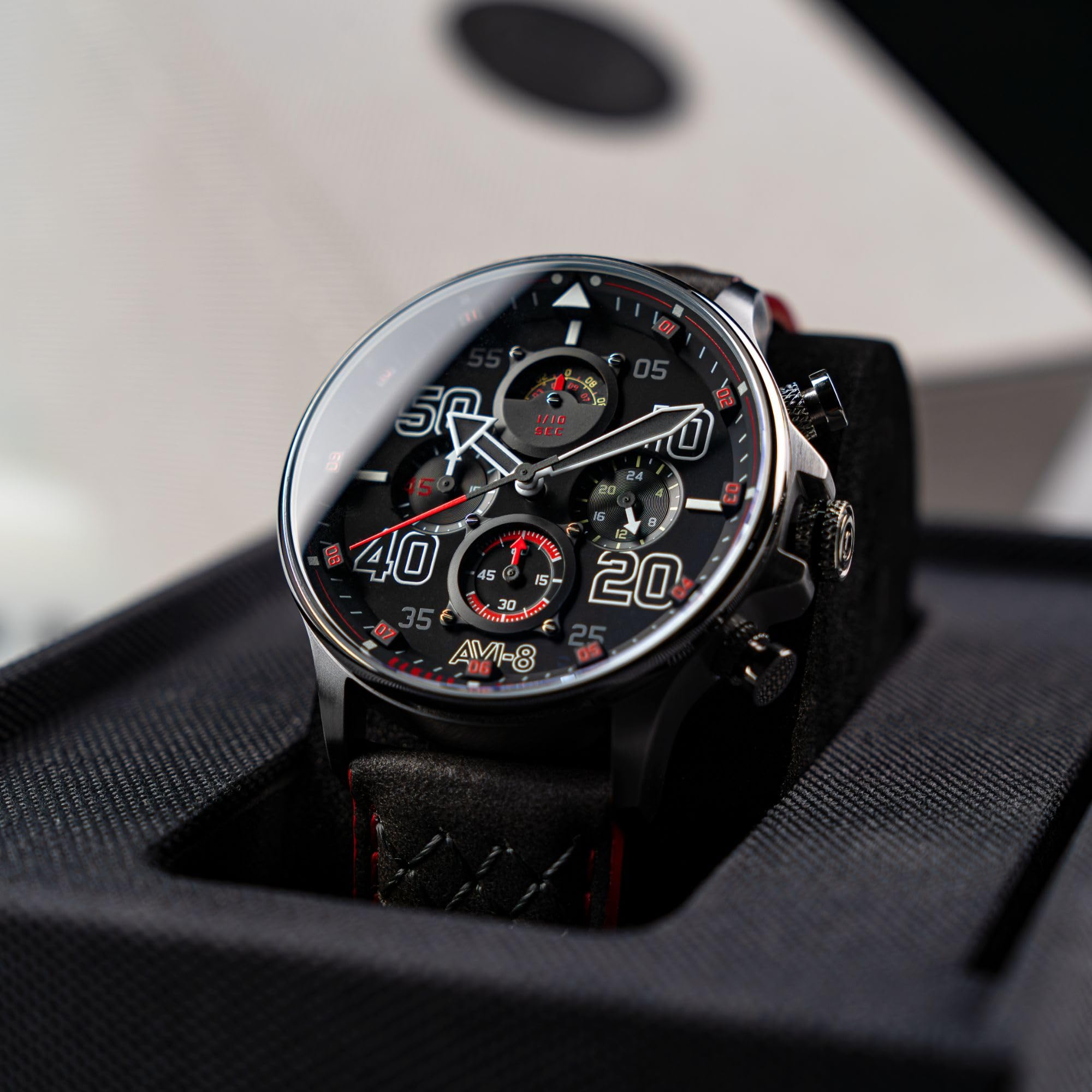 AVI-8 Reloj cronógrafo Hawker Typhoon Coningham para Hombre 42 mm D-Day 80 edición Limitada con Correa de Cuero AV-4093