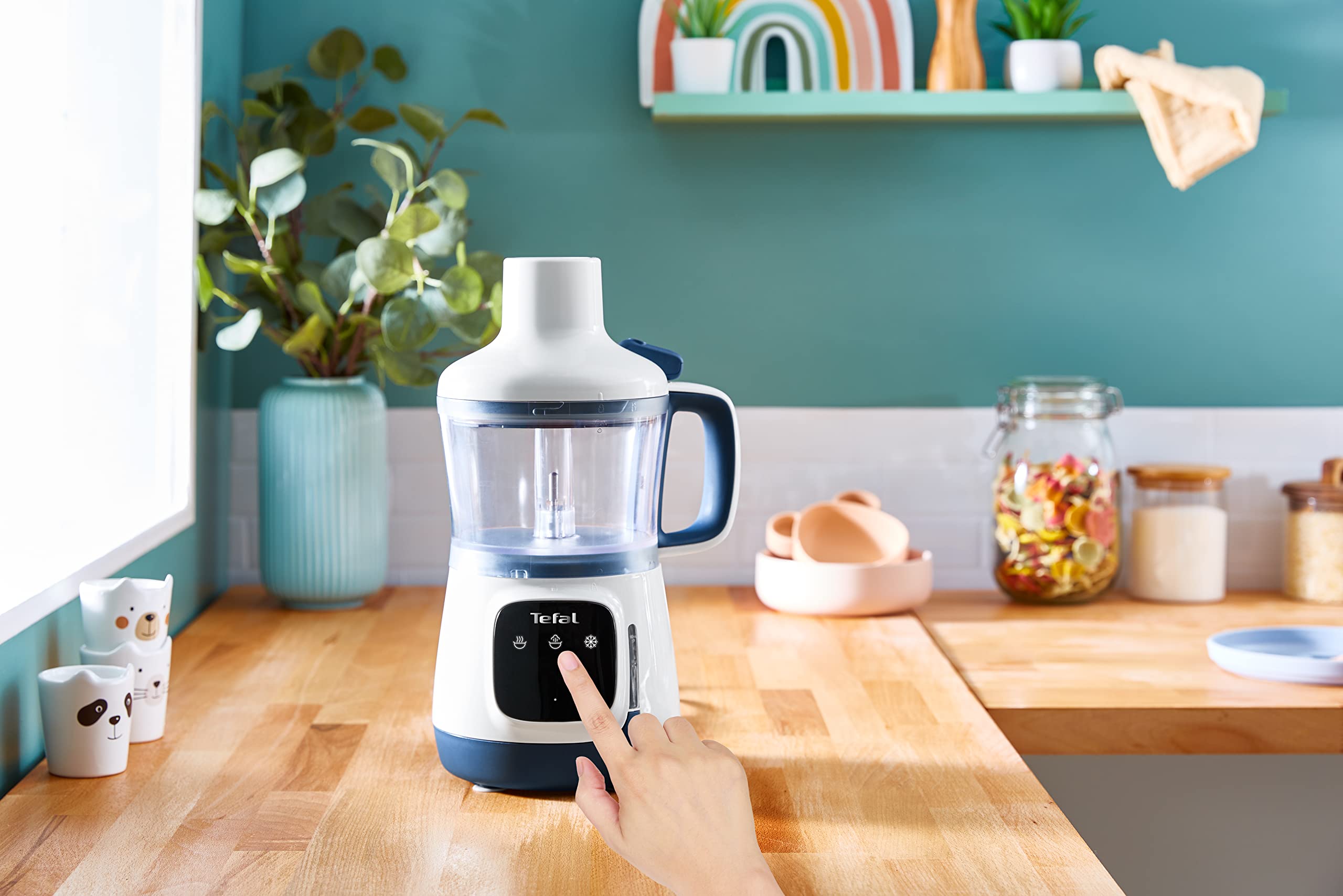 TEFAL HB55W4 Yummy Gourmet 4w1 Blender do żywności dla dzieci i parowar, w zestawie blender ręczny, szpatułka, kubek z miarką, 2x pojemnik, książka z przepisami, ekran dotykowy, biały
