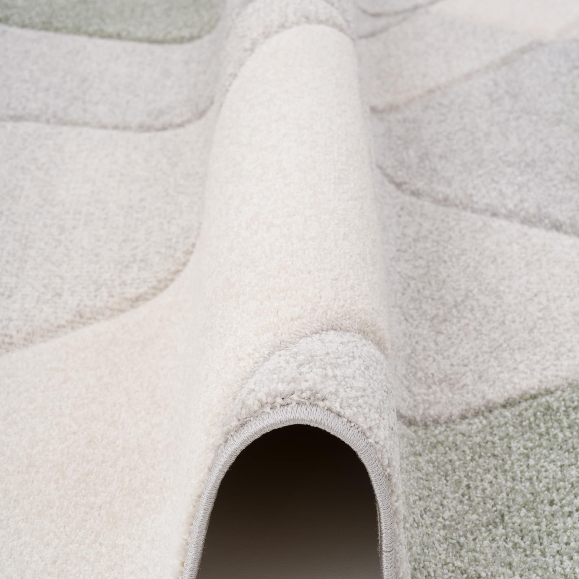Pergamon Maui Designer Teppich Grün Creme – moderner Wohnzimmer Teppich mit geometrischem Muster, weich & pflegeleicht