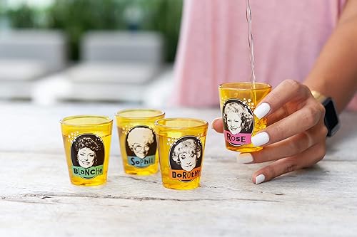 Miniatura 5 de JUST FUNKY The Golden Girls - Juego coleccionable oficial de chupito  Cuenta con un vaso de chupito para cada chica dorada  Cada uno tiene capacidad