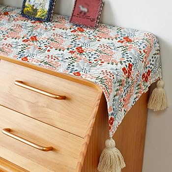 ハウスとモミの木のタペストリーとテーブルセンター・マルチカバー ハウスとモミの木のタペストリーとテーブルセンター・マルチ