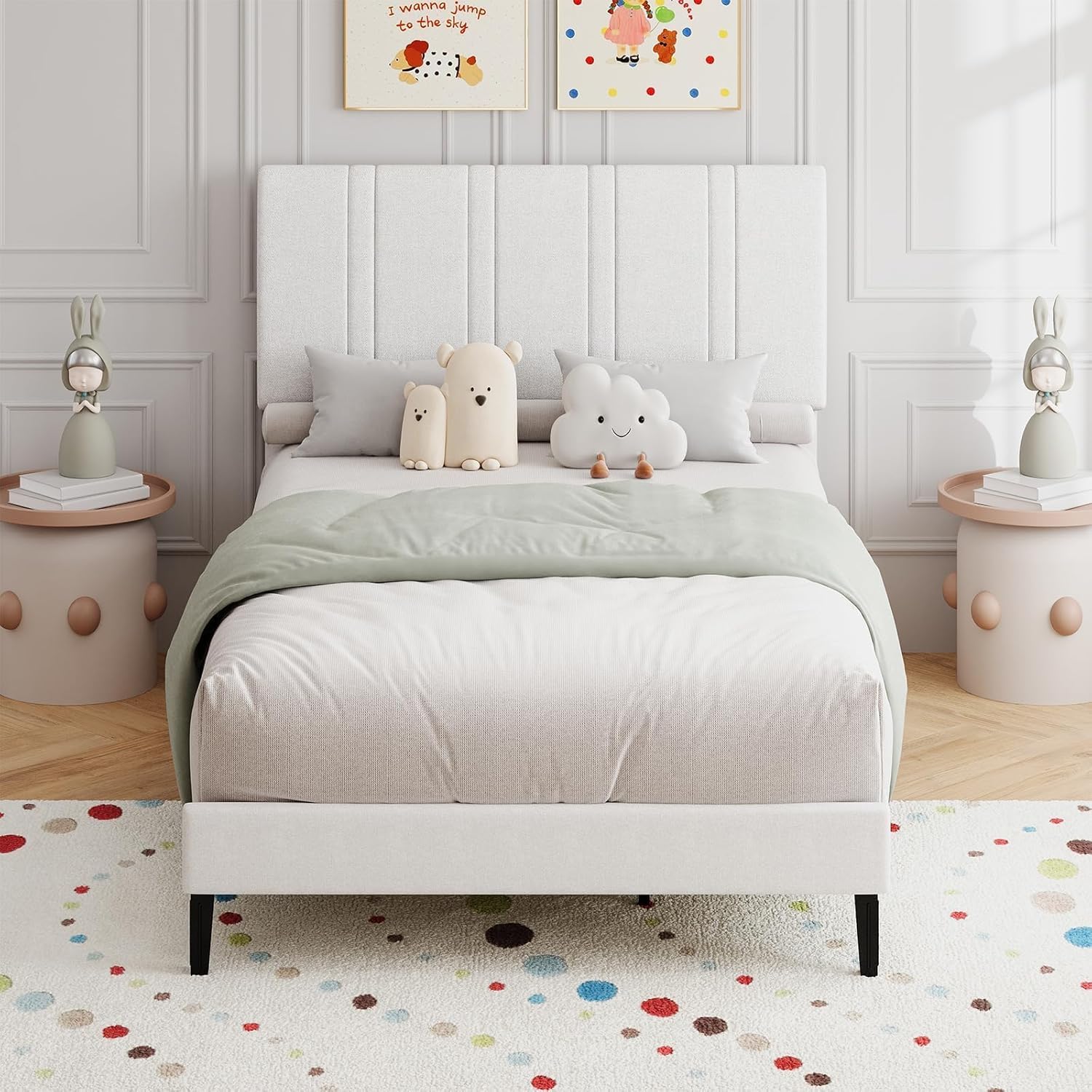 MaverickFurni Linen Bed