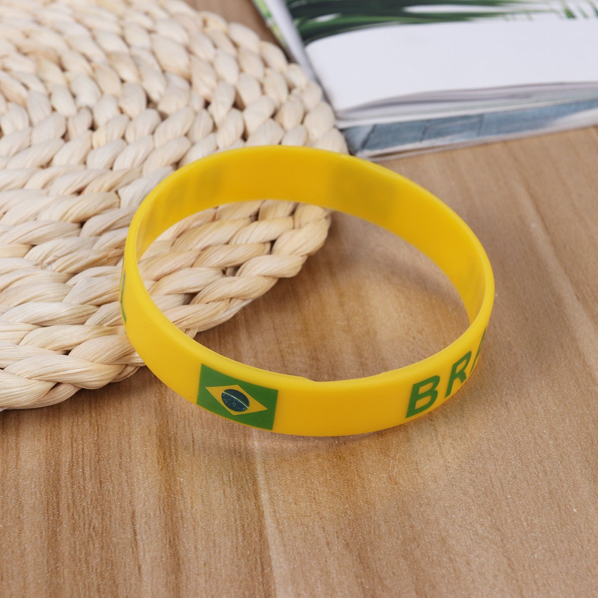 LUOEM Classic Custom Silicone Wristband Rubber Bracelet Fashion Sports Bracelet,Unisex Teen Adult Pack of 6 (Brazil)