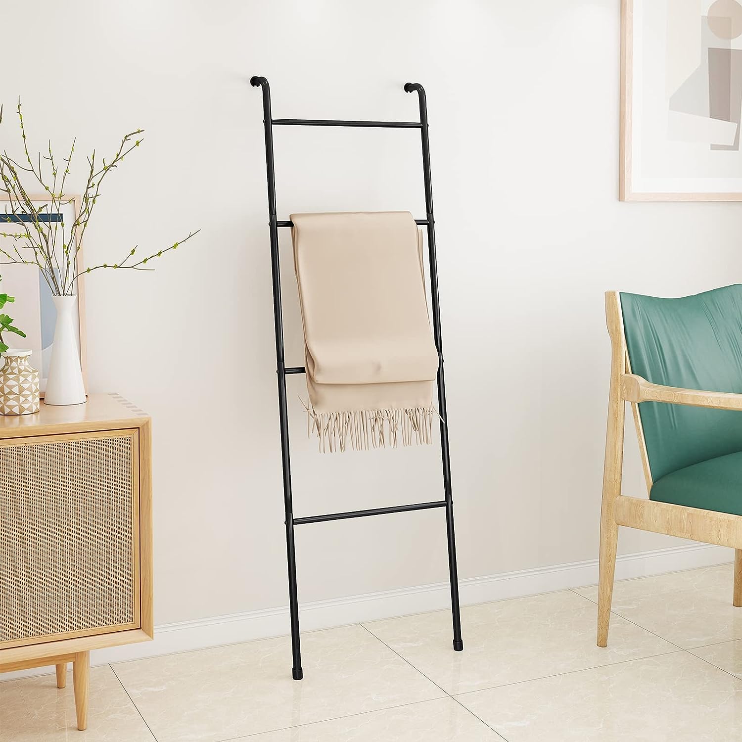 Toallero de pie Soporte de Suelo Toallero De 4 Niveles, Soporte Escalera Para Manta, Metal Inclinado Para Pared, Estante Para Sala Estar, Baño, Piscina Al Aire Libre Estilo Industrial Minimalista