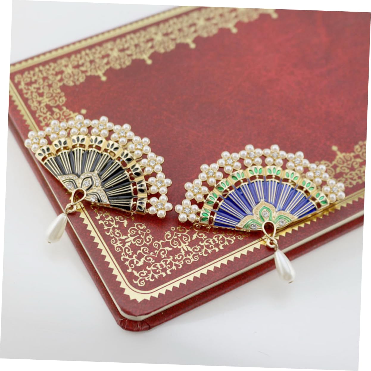 Fan Brooch Breastpin Pin Badges Blue
