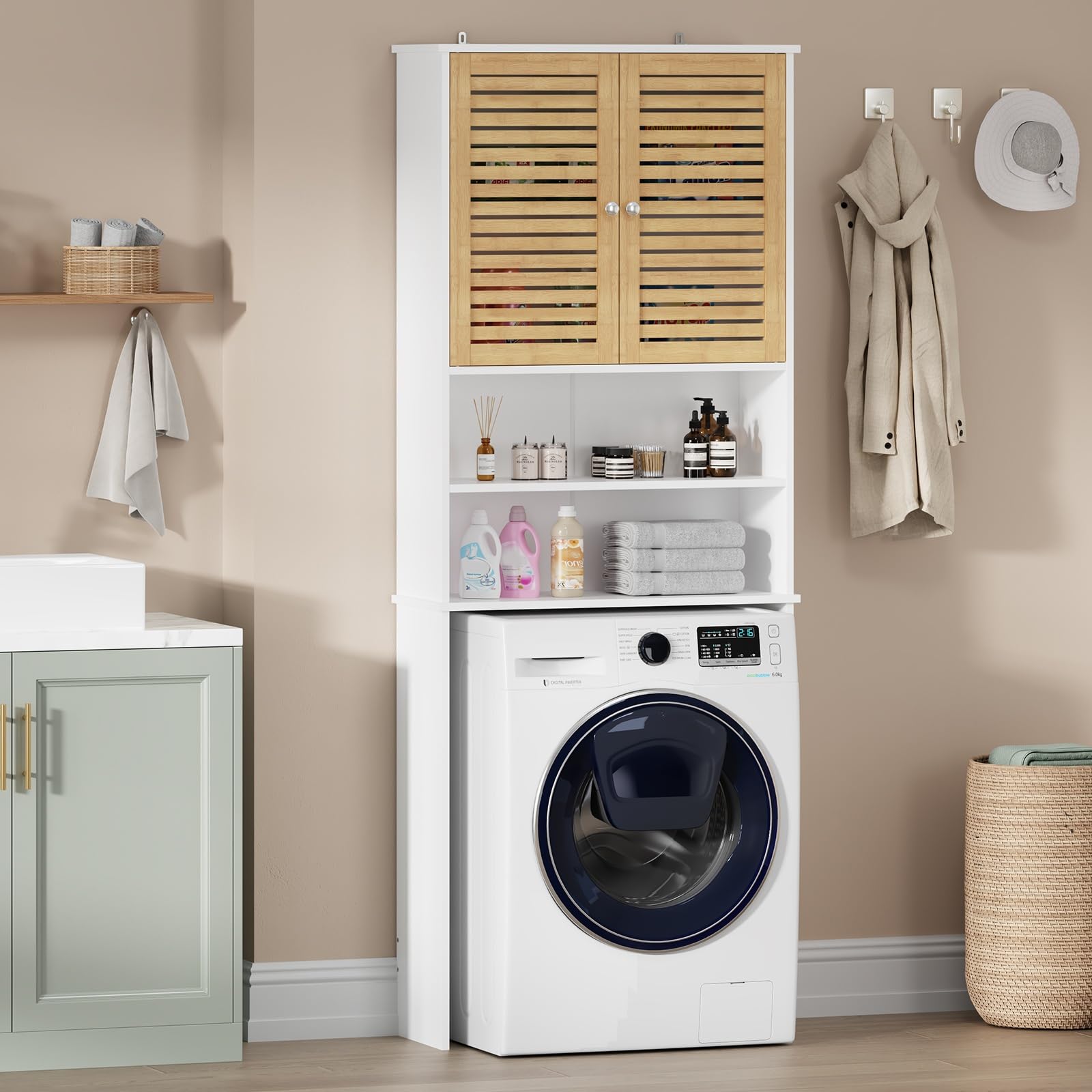 Meuble Machine à Laver, Armoire Dessus Toilette avec 2 Compartiments Ouverts, Espace Derrière 2 Portes en Bambou, Meuble WC Rangement avec Étagère Réglables, 185,5 x 65 x 24 cm