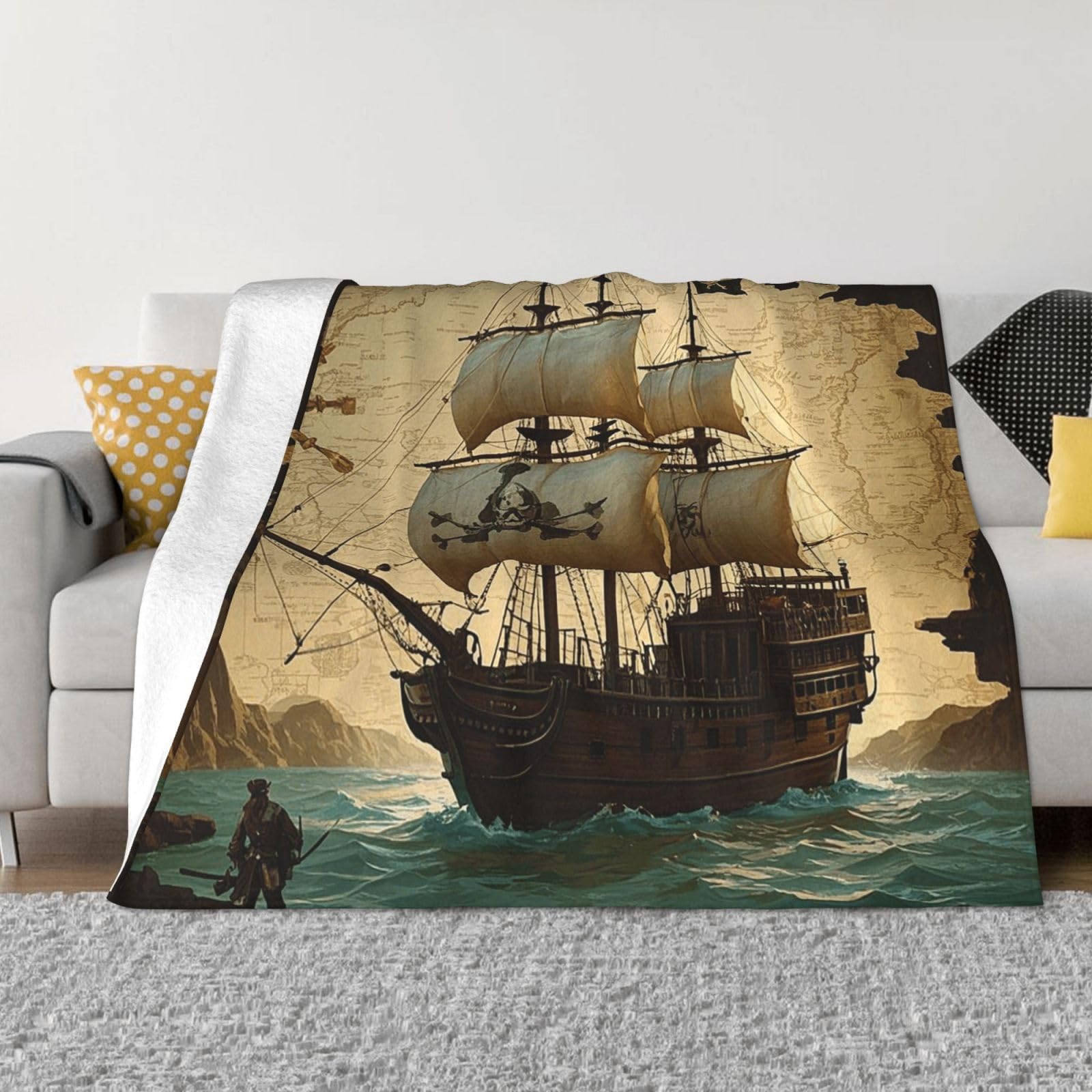 FodPand Vintage Map Pirate Ship Fleece Blanket 50"x40" Lightweight Warm Throw Blanket for Bed Couch Cozy Air Conditioning Quilt All Seasons Decorative Fuzzy Blankets Gifts for Women Men