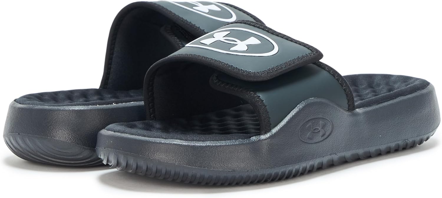 Under Armour Boys' Ignite Pro 8