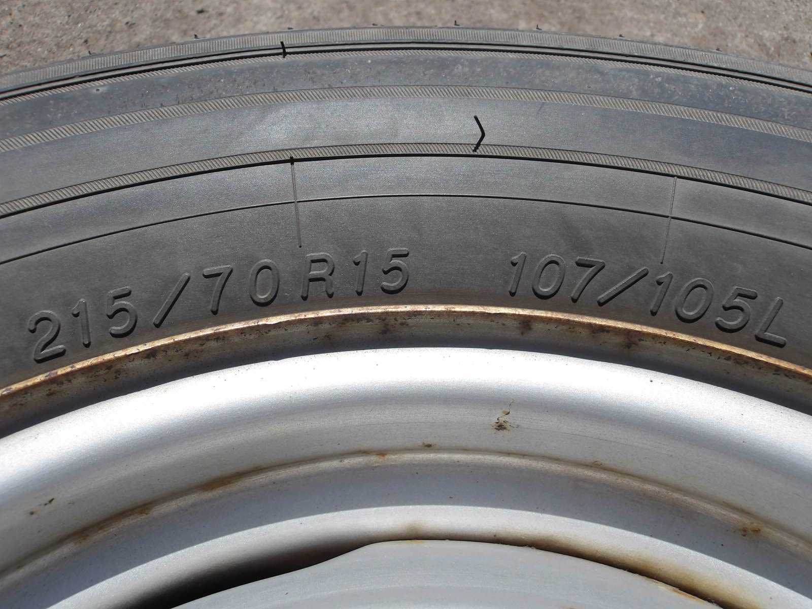 Amazon.co.jp: H344 215/70R15 夏4本セット サマータイヤ LT 107/105L 