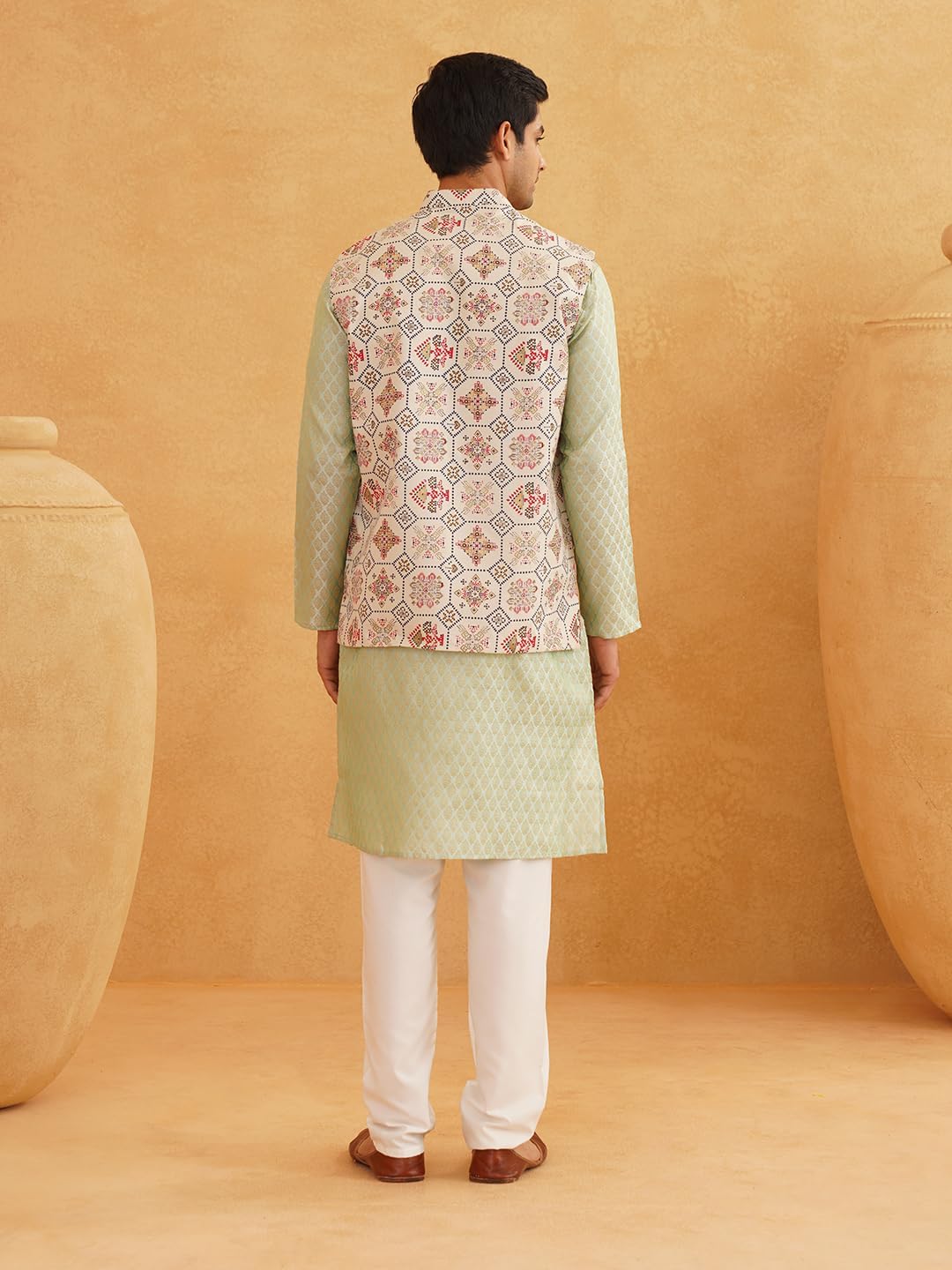 Sojanya (Since 1958 Men'S Silk Blend Self Design Pista Green Kurta With Pyjama & Cream Nehru Jacket - Image 4