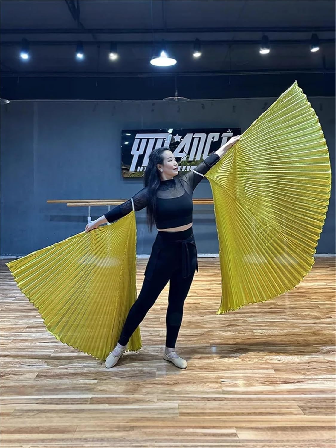 Gold Dance Props Flag Church Performance Accessories Belly Semicircle Flags Suitable for belly dance performances