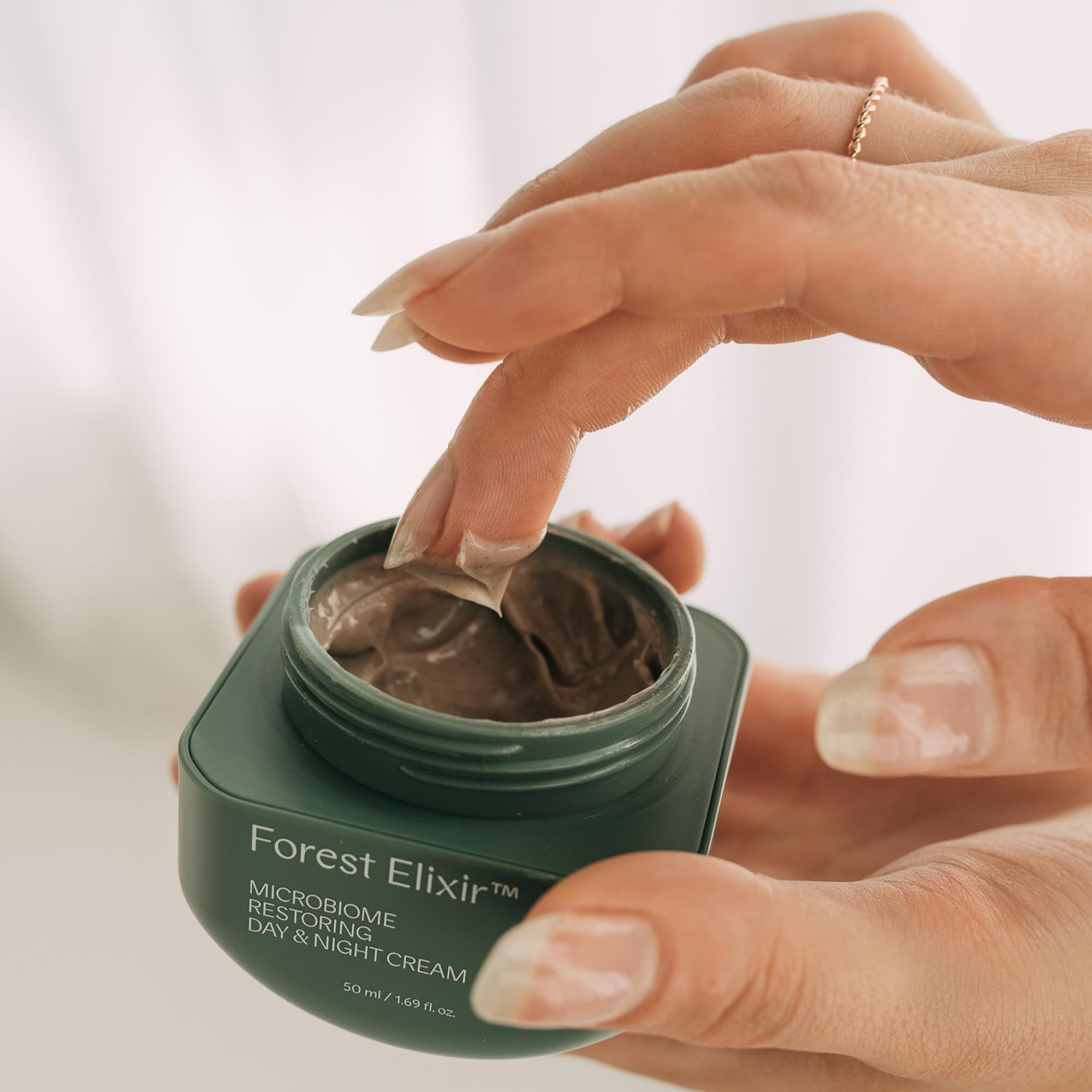 NOBE Forest Elixir Tagescreme und Nachtcreme 50 ml mit Hyaluron, Präbiotika