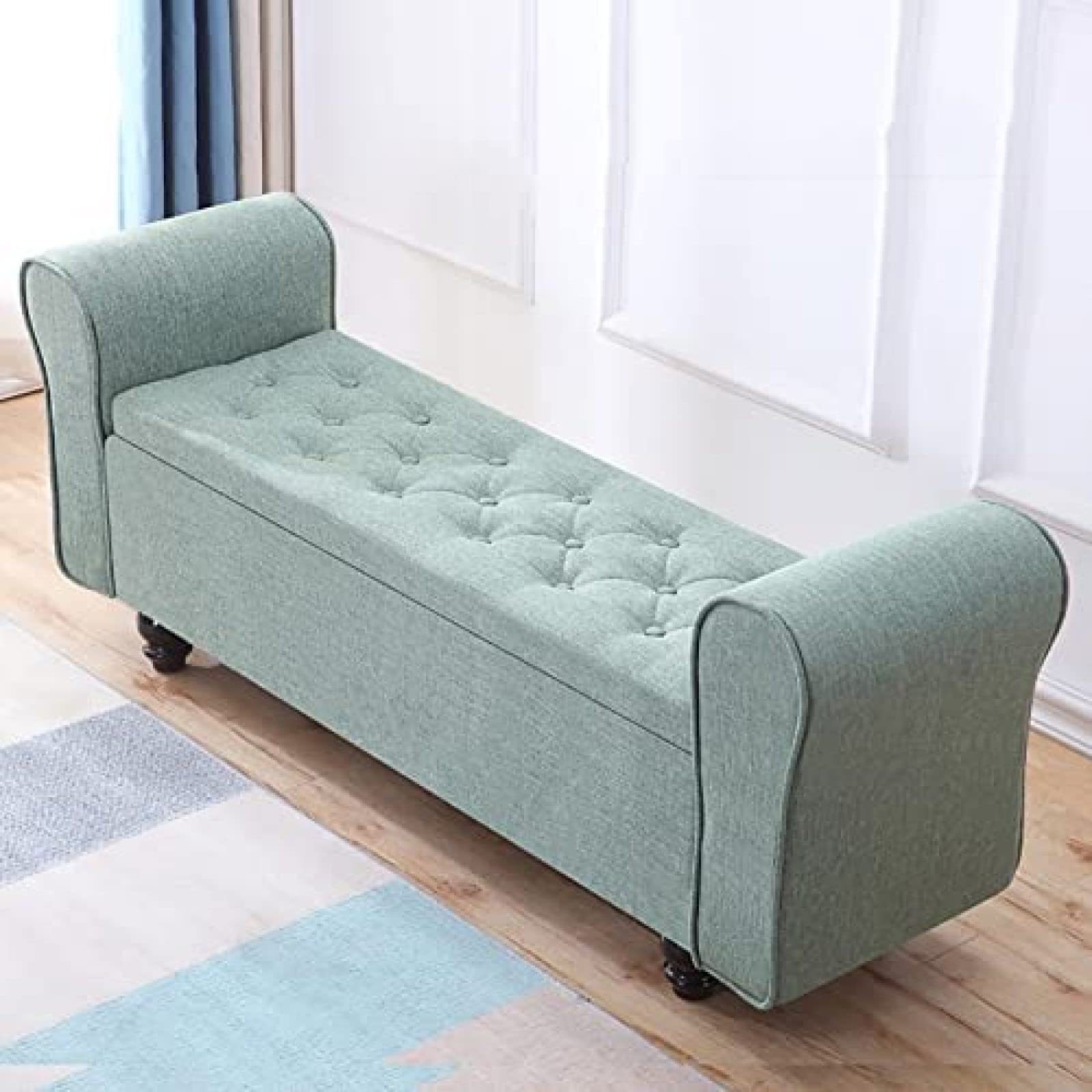 Meubles de salon multifonctions : le tabouret rembourré vert clair
