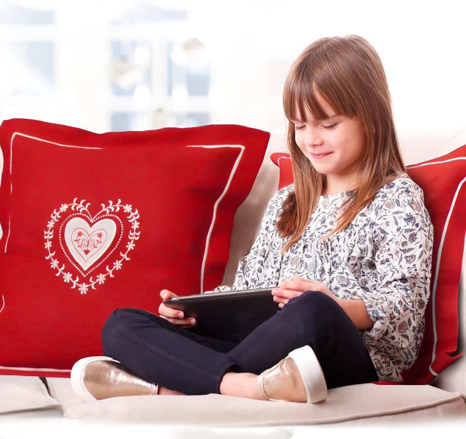 Dolcal Throw Pillow Covers Soft,DecorativeThrowPillows forCouch,Square Pillow Covers Farmhouse (Red)