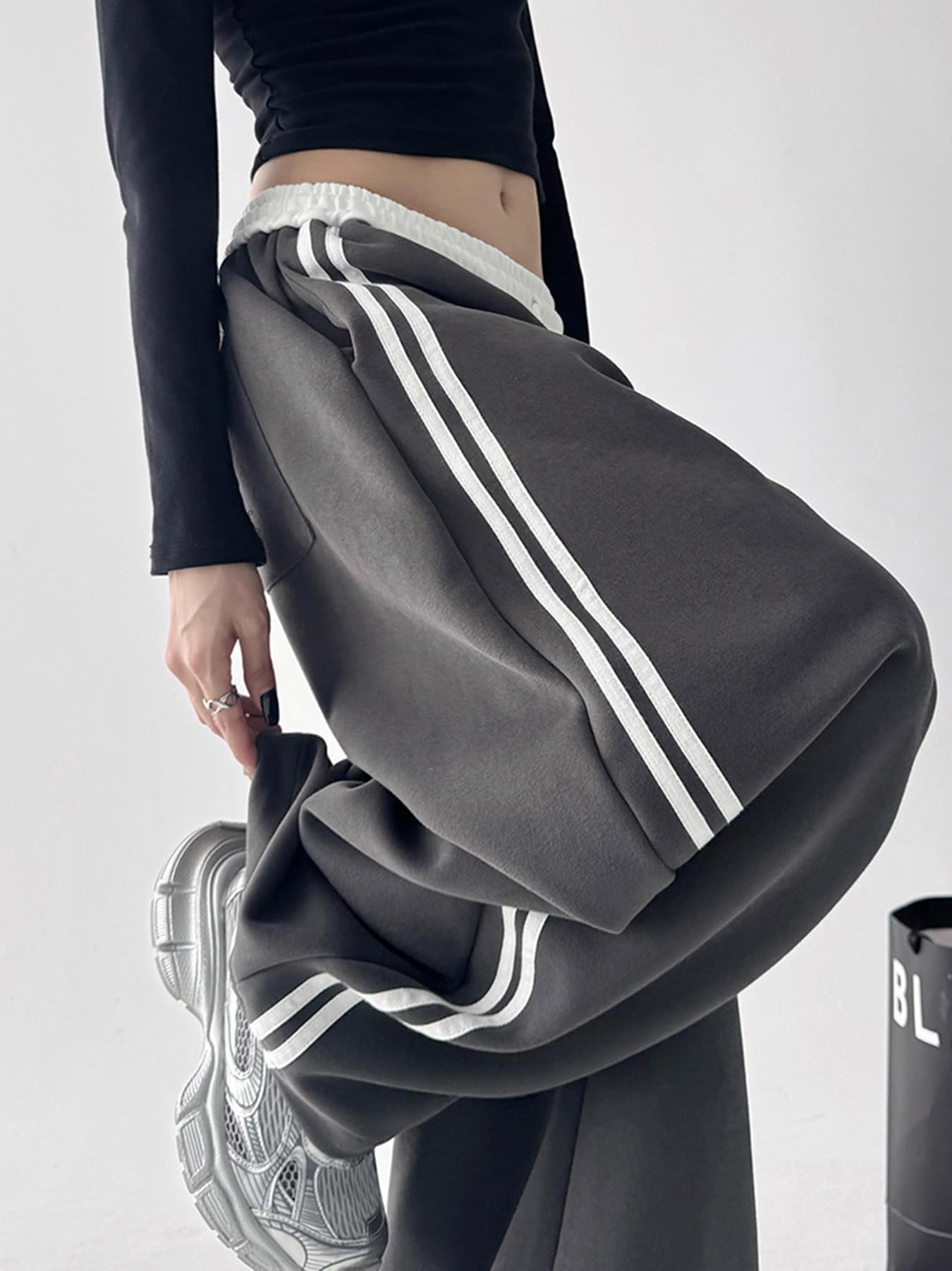 Jogginghose Damen Baggy Sweatpants Y2K Teenager Mädchen Sporthose Vintage Weites Bein Freizeithose Lockere Hosen mit Taschen