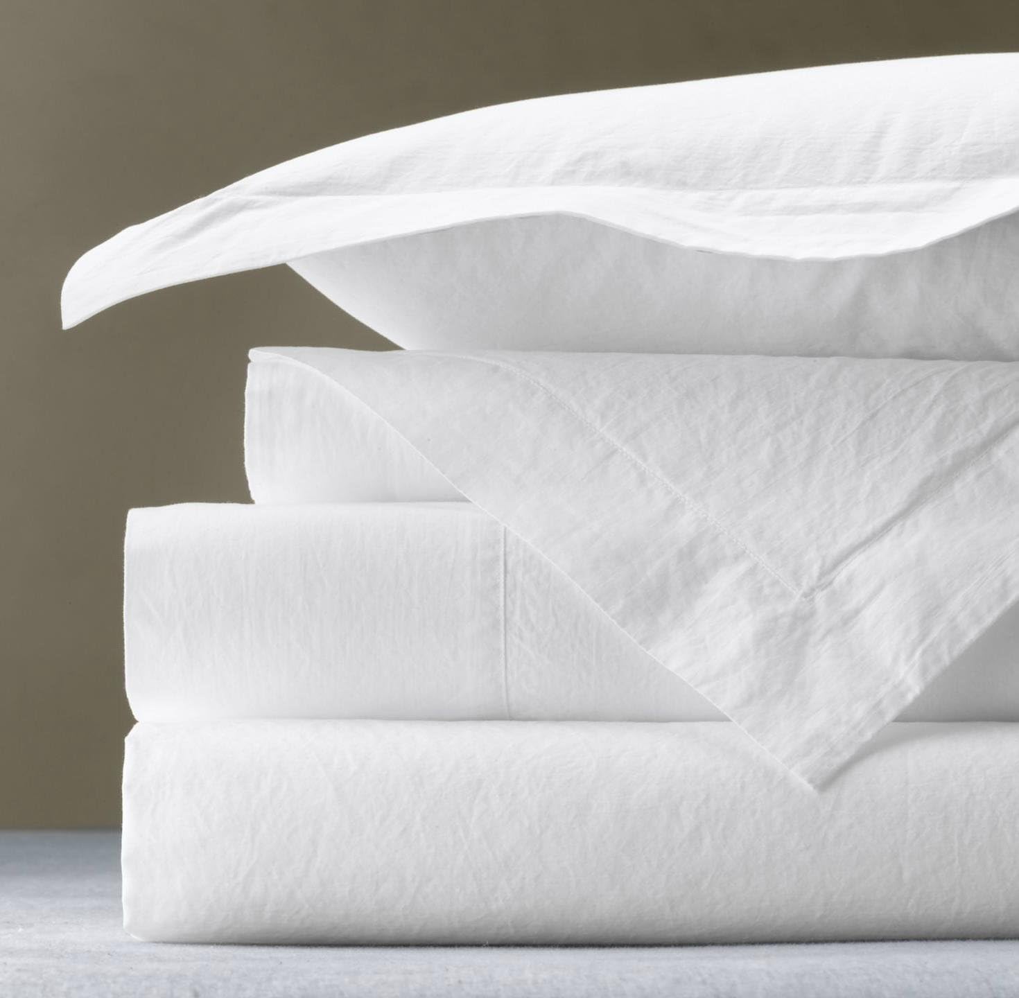 Restoration Hardware Italian Vintage-Washed 464 Thread Count Percale Bedding (Queen Sheet Set, White)