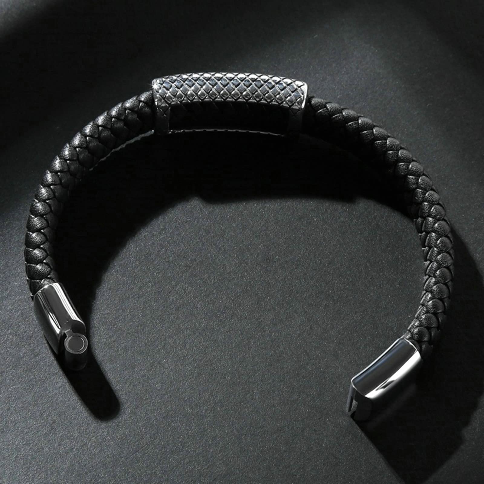 WXKAGF Herrenarmband aus Edelstahl, Herrenarmbänder, geflochtenes Lederarmband mit schwarzgoldener Schnalle, 16,5 cm Länge, Gothic-Schmuck für Herrenarmband