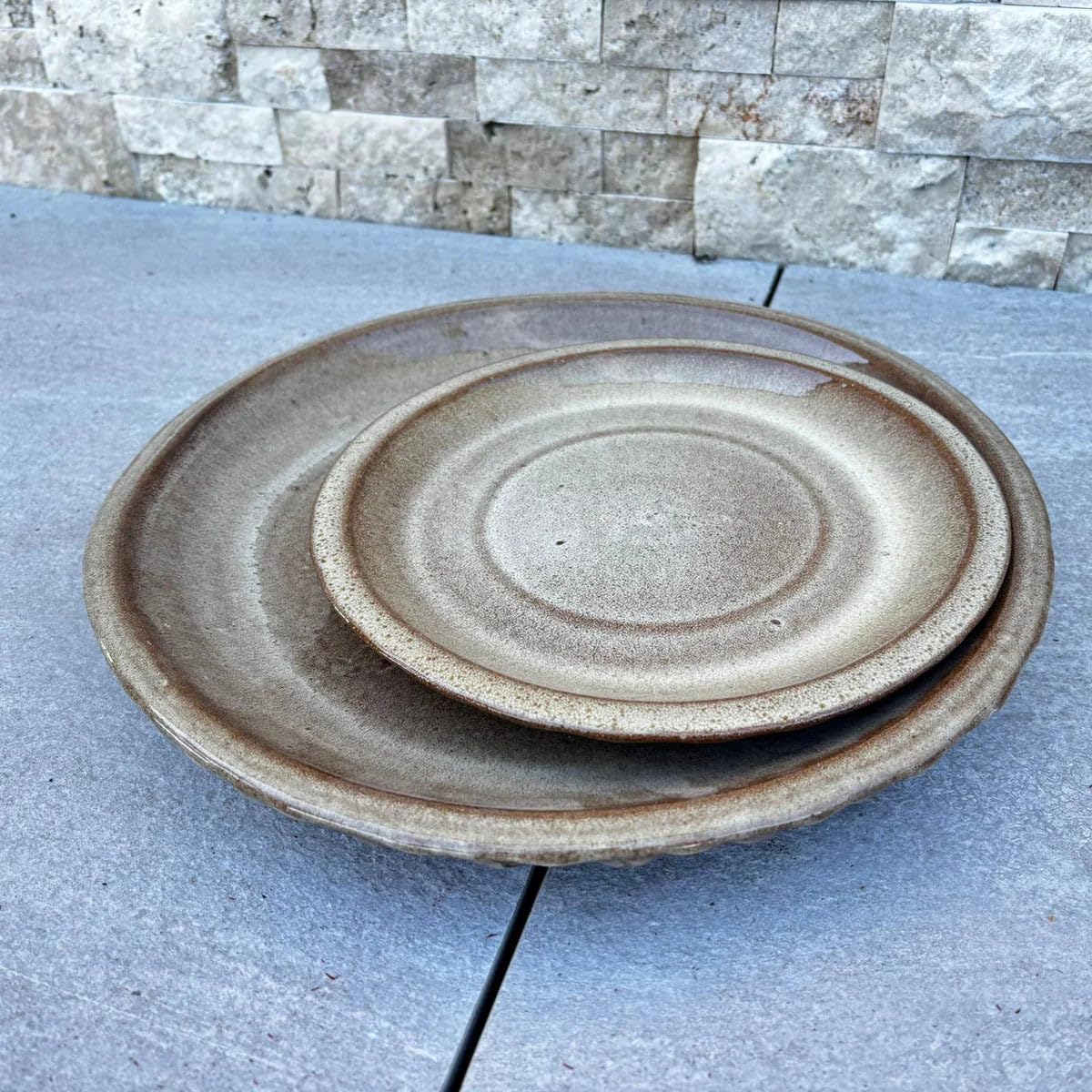 Keramik-Untersetzer Sandfarben Durchmesser: 30 cm, Höhe: 4 cm- Handgefertigt frostsicher