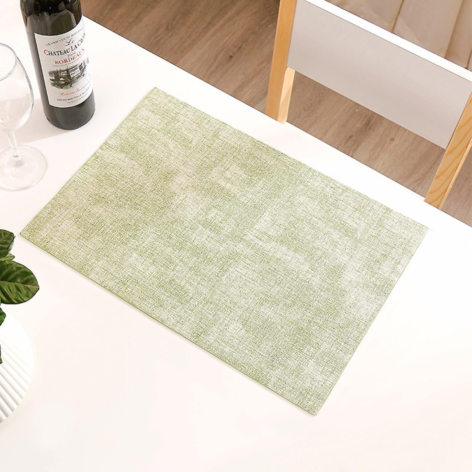 Set de table vert clair imitation lin réversible 30x43cm par 2