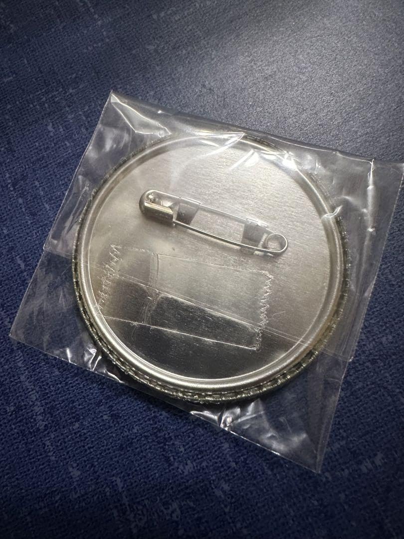 【SAO】朝田詩乃 シノン 富士急ハイランド 缶バッジ SAO]朝田詩乃 シノン 富士急ハイランド 缶バッジ Amazon.co.jp: ソード