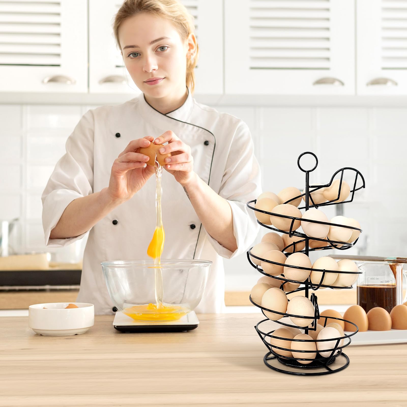 Distributeur Oeuf, Distributeur d'œufs en Spirale, Porte-œufs Rotatif, Gain de Place, Support de Stockage Oeufs Créatif Et Robuste, Rangement Oeuf, pour Comptoir de Cuisine Range Oeuf, Noir, 36x19.5cm
