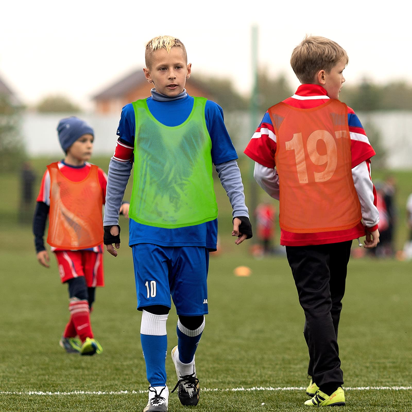 Savita 12 Pz Gilet Scrimmage in Rete di Nylon, Verde Fluorescente Confortevole e Traspirante Gilet in Rete da Calcio Tessuto in Rete di Poliestere Maglie pinnies per Bambini Sport Pallacanestro