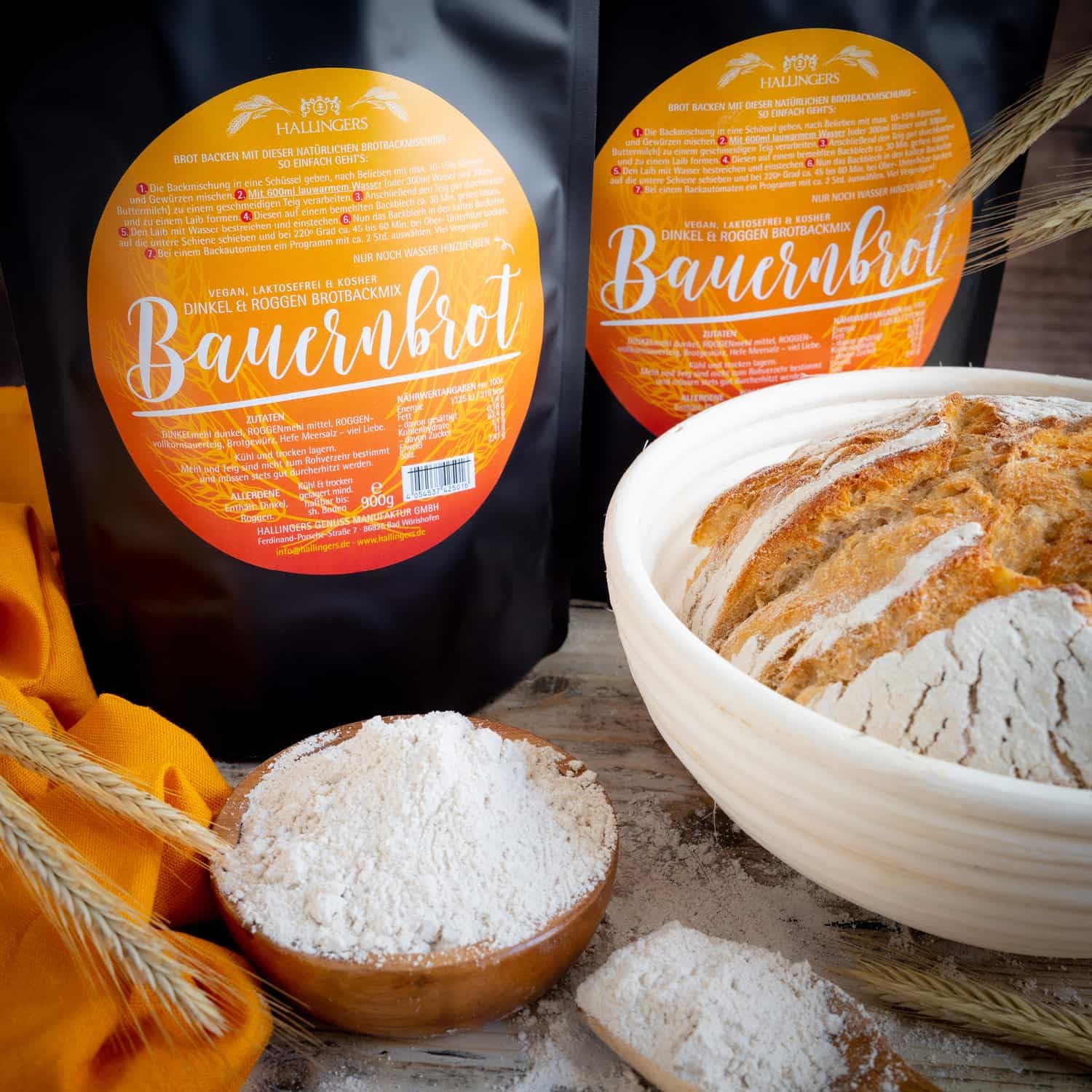 Hallingers Genuss Manufaktur Brotbackmischung Geschenk-Set - 2er-Pack natürliche Brotbackmischung Dinkel-Roggen mit Gärkorb im Set "Bauernbrot mit ...", Geschenkidee für Frauen Männer