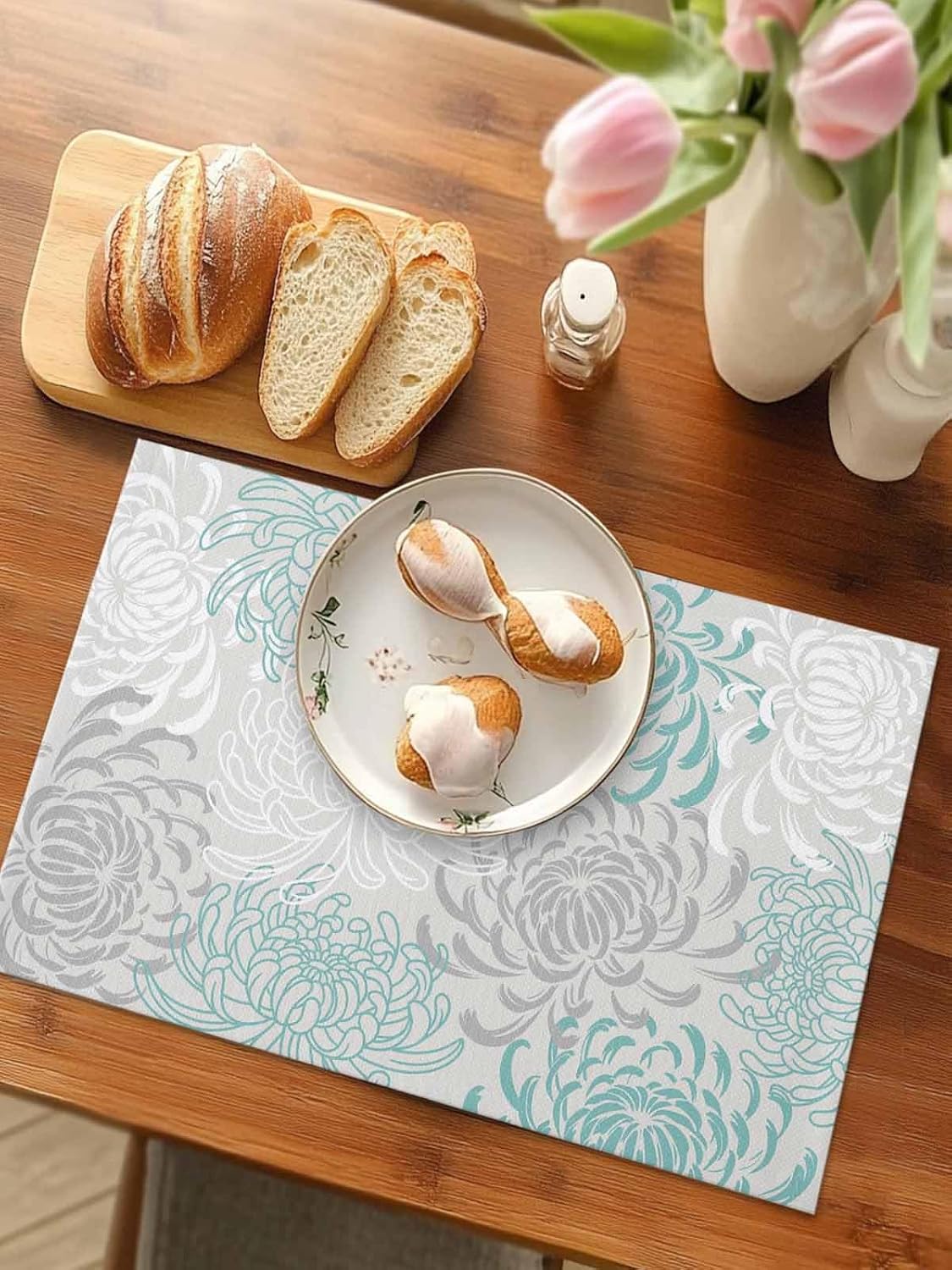 PIEPLE Aqua Chrysanthemum Flowers Placemat for Dinning Table Placemat Set of 6-Cotton Linen, Waterproof Cloth Table Mat-Easy Clean Place Mat,Machine Washable Fabric, Floral Grey