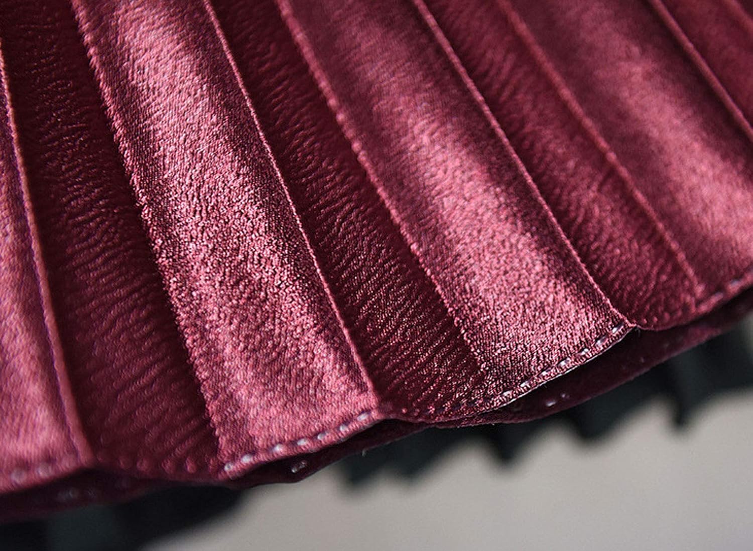 CHARTOU Womens Elastic-Waist Accordion Pleated Metallic Long Party Skirt - Image 4