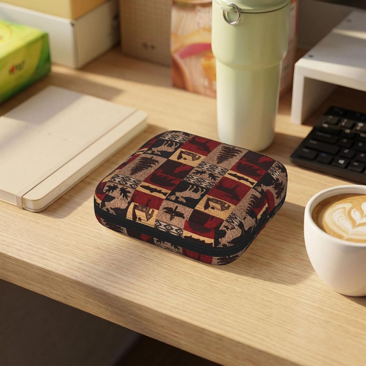 Lodge Bear Deer Fish Print Women Period Bag Sanitary Pouch Portable Pad Pouch Tampon Holder Small Zipper Pouch Storage Bag