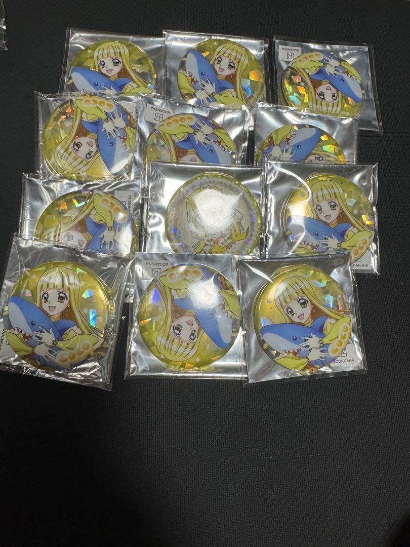 ぴちぴちピッチ波音八景島シーパラダイスシーパラ缶バッジ