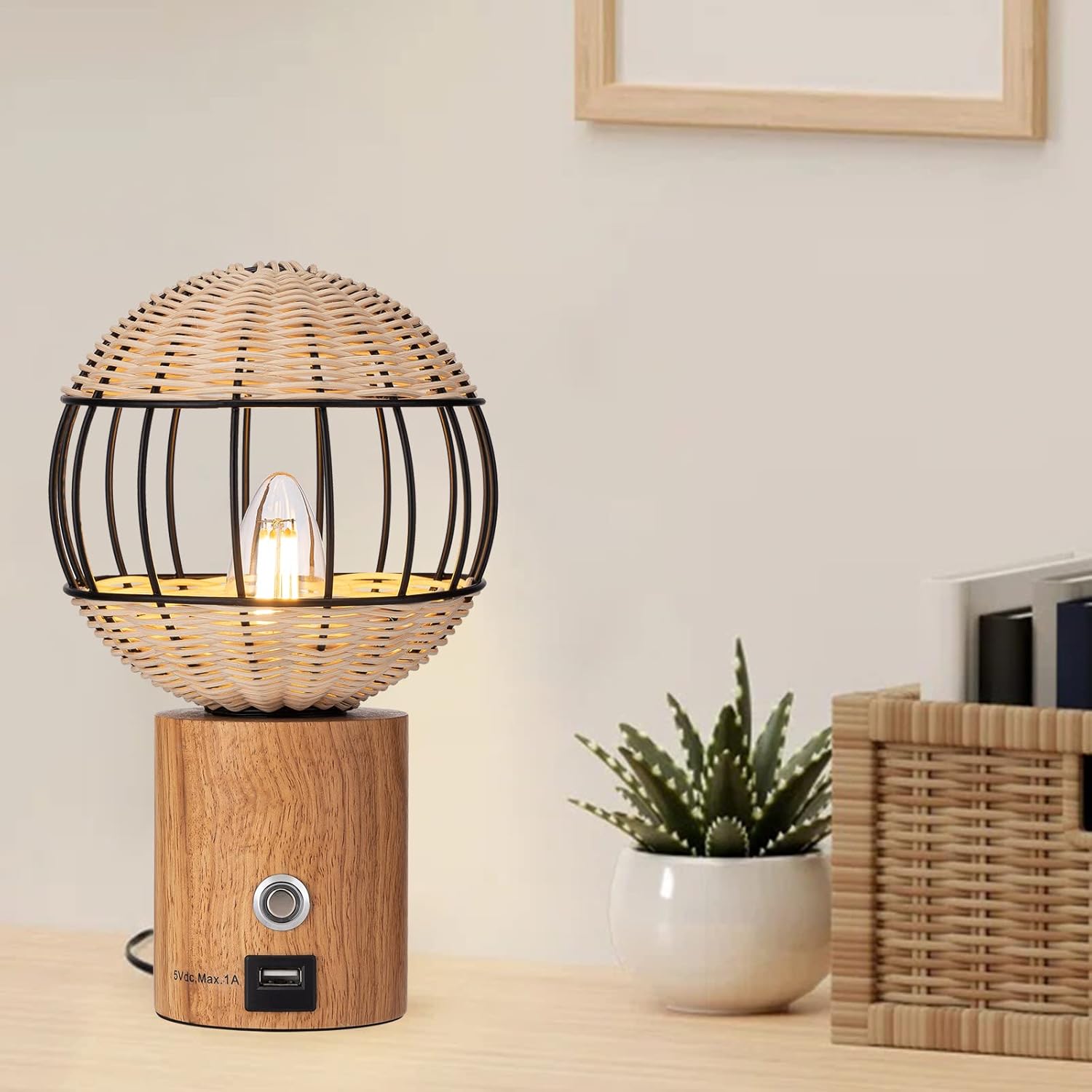 Vintage Touch Control Table Lamp,Wicker Bedside Lamp with USB Port, Small Rattan Woven Nightstand Lamp for Bedroom Charging Boho Lamp with Handmade Woven Shade for Living Room Bedroom Home Office. - - 