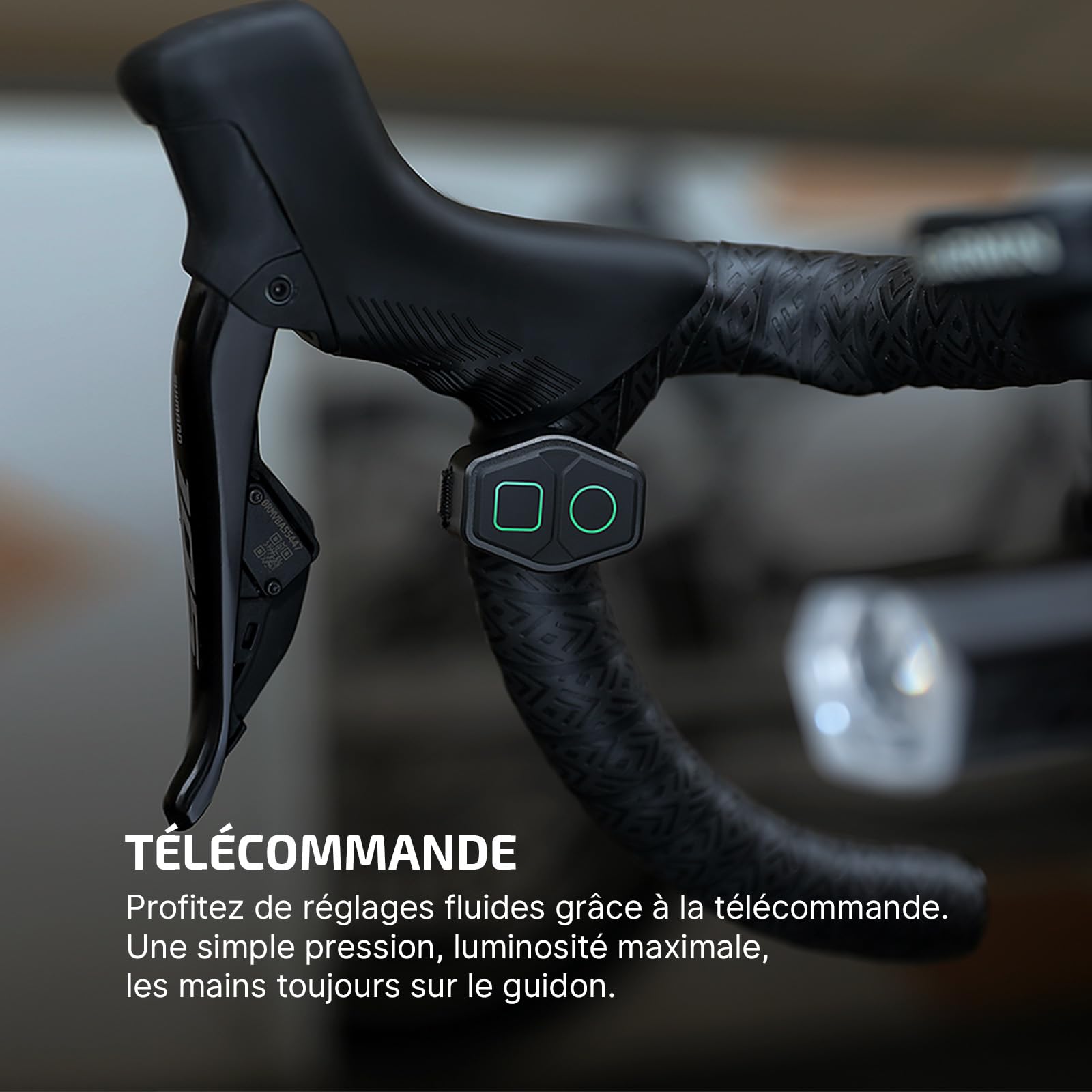 OLIGHT Goshawk 1600 Lampe de vélo télécommandée sans Fil 1600 Lumens | Lampe Velo Led Puissantes Rechargeable Étanche IPX6 pour VTT, Vélo de Route et Cyclisme Nocturne
