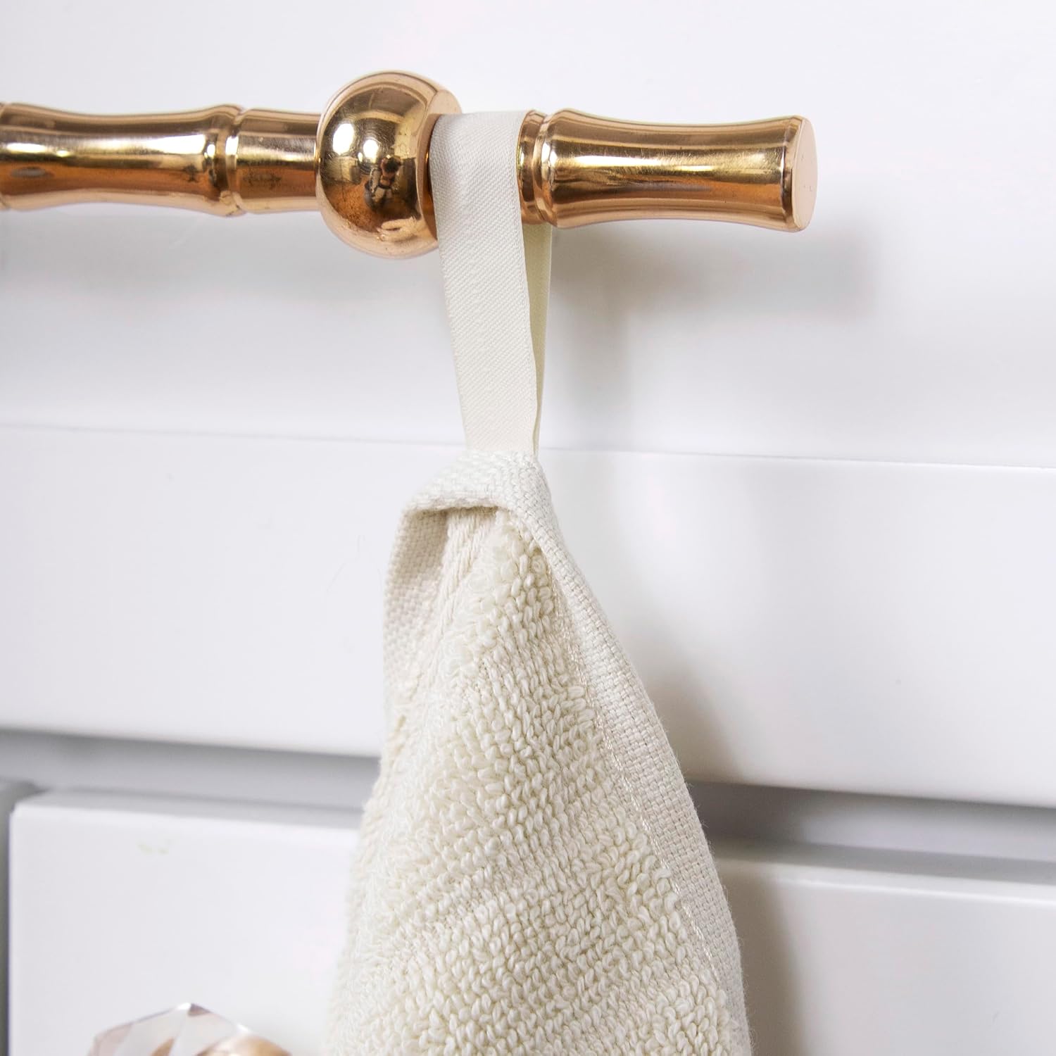 All-Clad Solid Kitchen Towel: Highly Absorbent, Super Soft Long Lasting - 100% Cotton, 17"x30" Tea Towel for Cleaning & Drying Dishes, Pans, Glassware, or Countertops, (1-Pack), Almond image 4